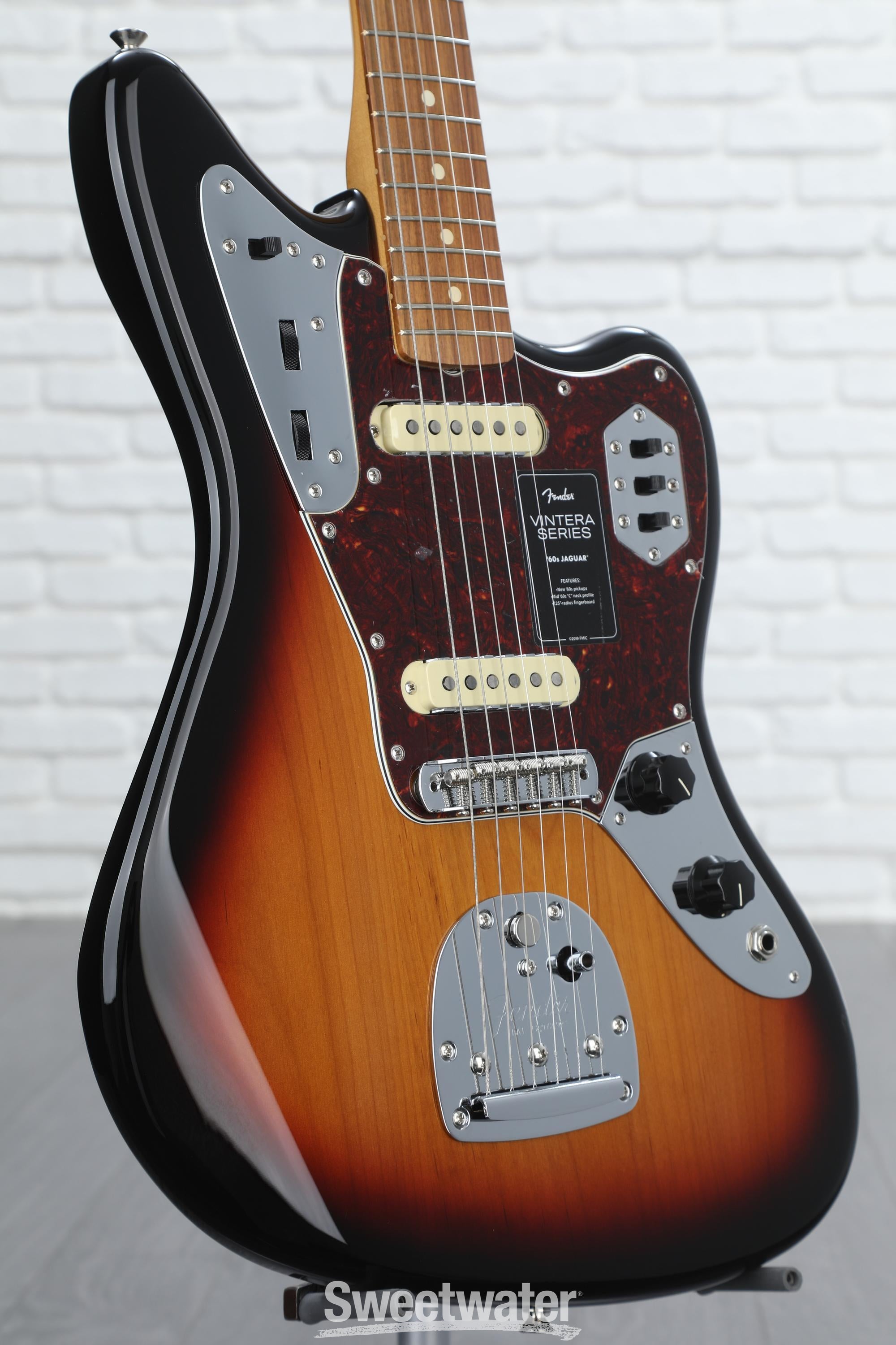 Sunburst deals fender jaguar