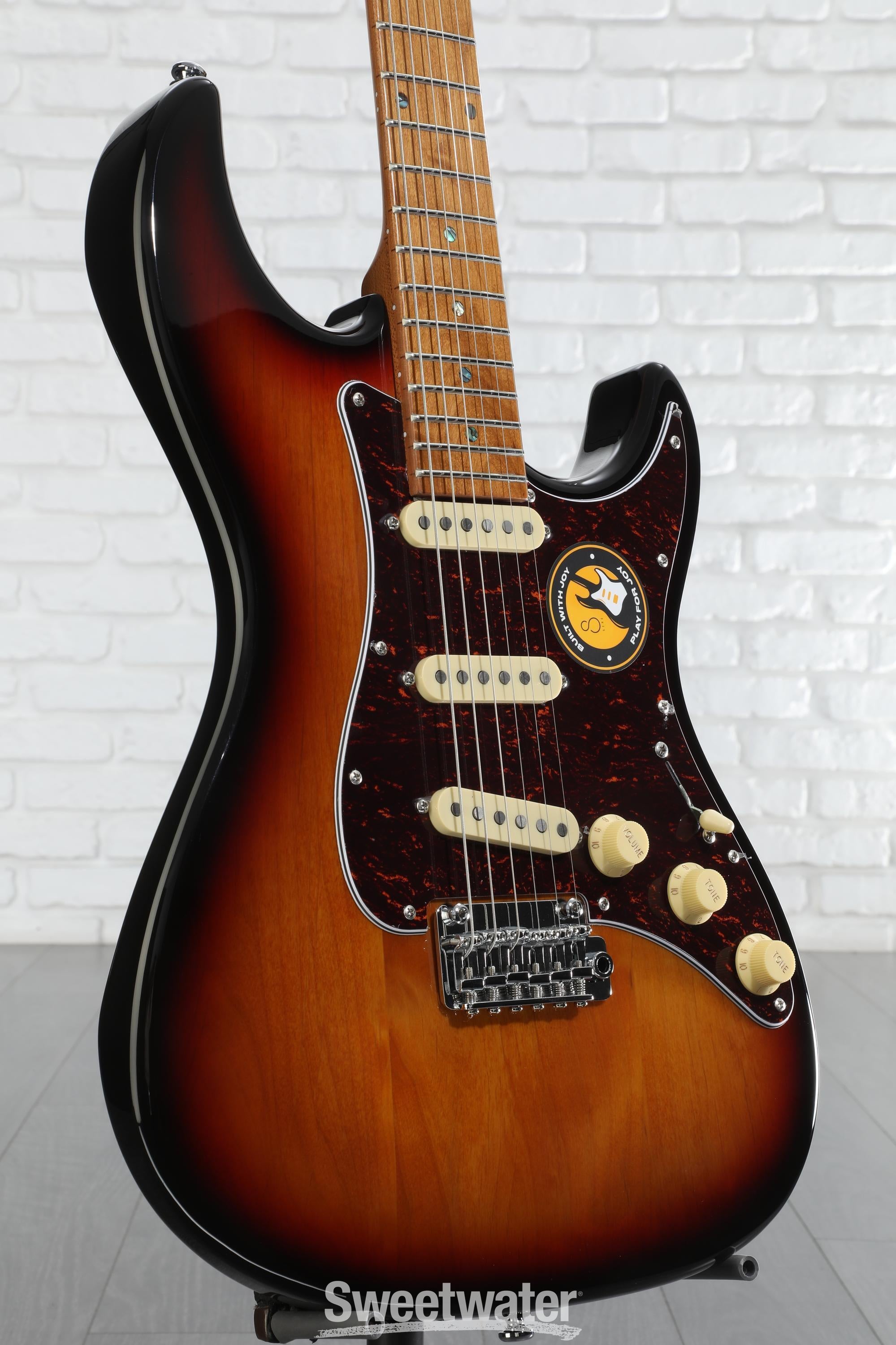 ギター Sire S7 Vintage Alder S Sire Z7 Alder 4-String Bass - Burgundy (2024) – GuitarPusher