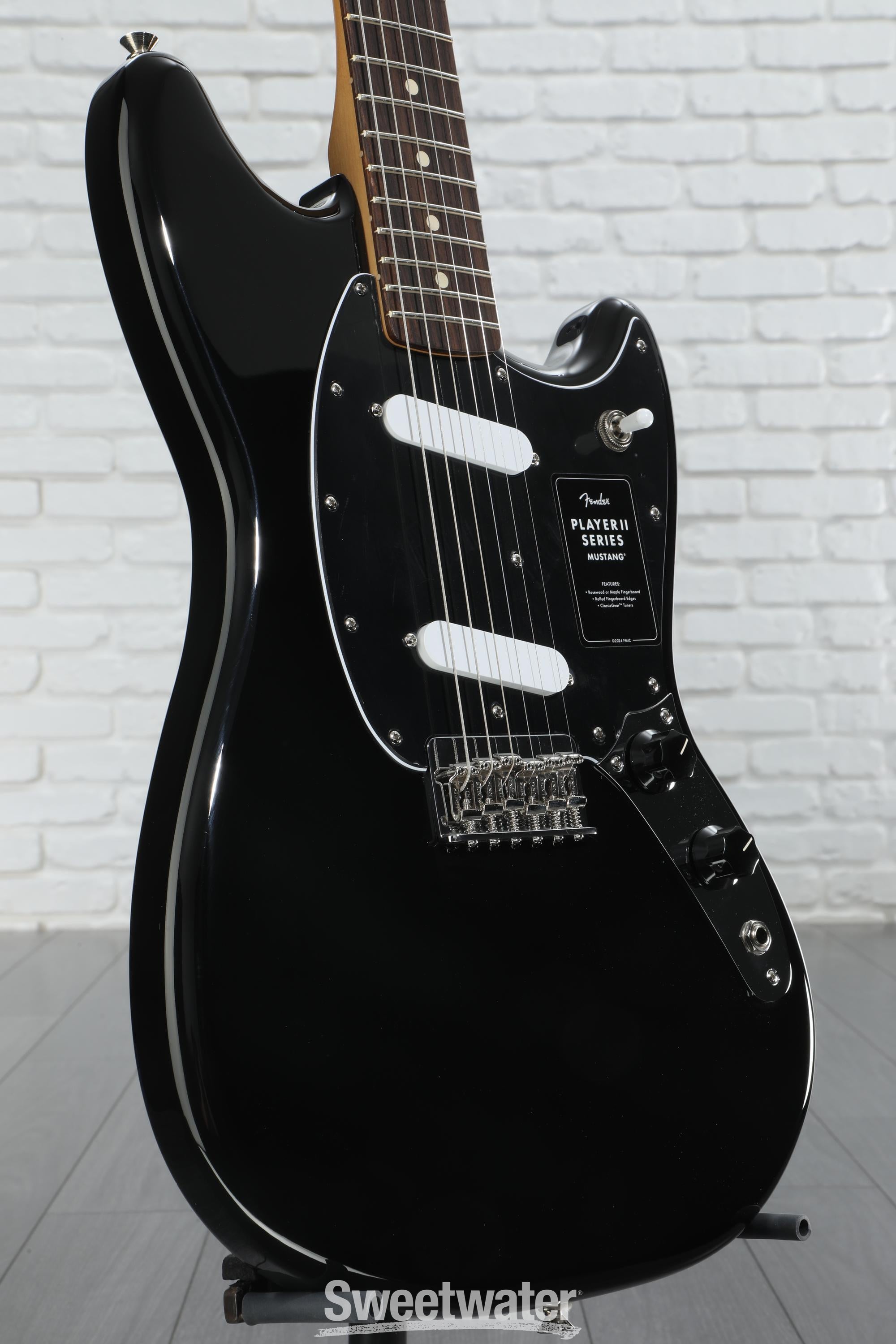 Fender Player II Mustang - Black with Rosewood Fingerboard