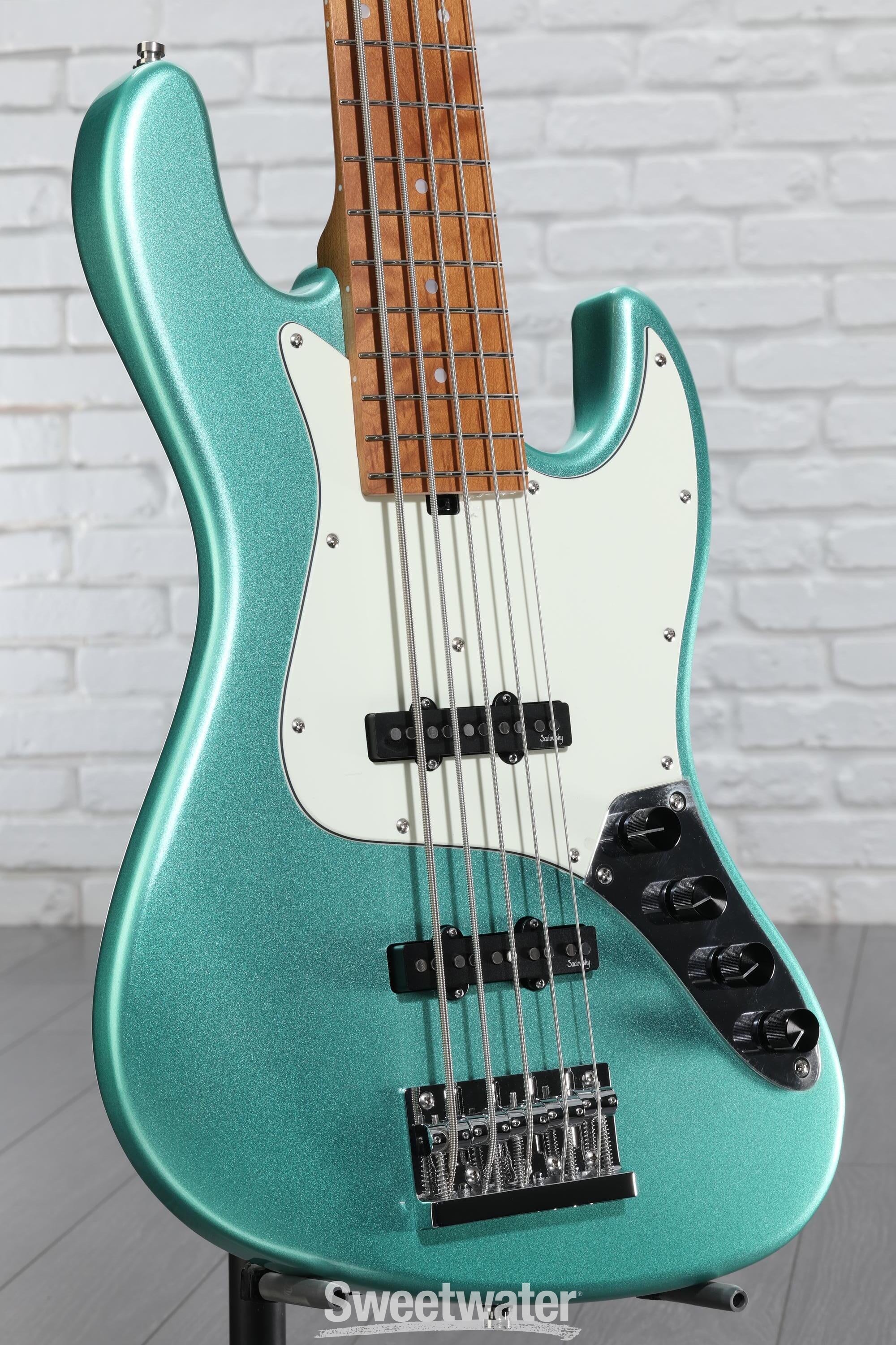 sadowsky ストラト　サーフグリーン系 Fender Made In Japan Traditional 60s Stratocaster Surf Green