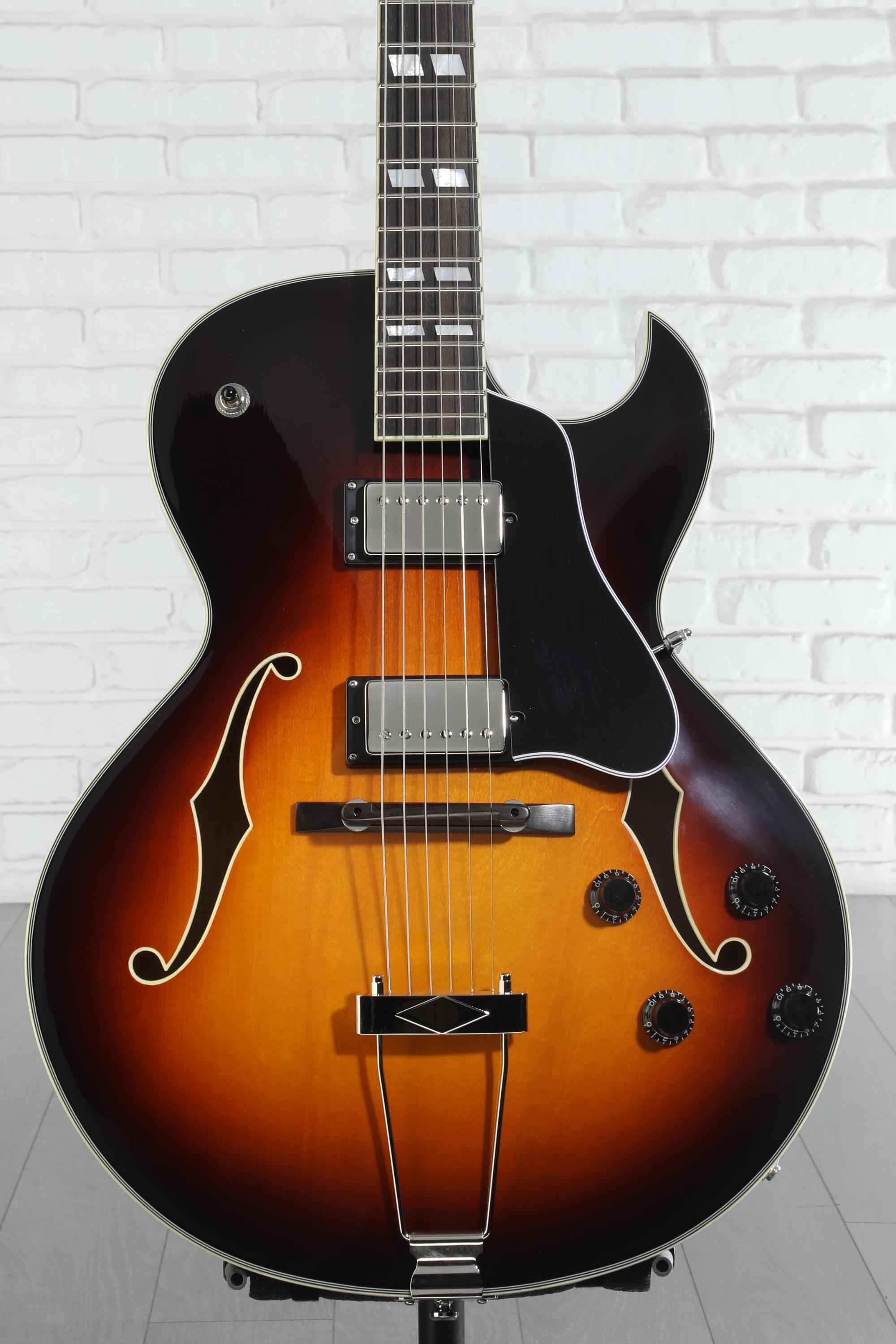 Eastman Guitars AR372CE Archtop Hollowbody Electric Guitar