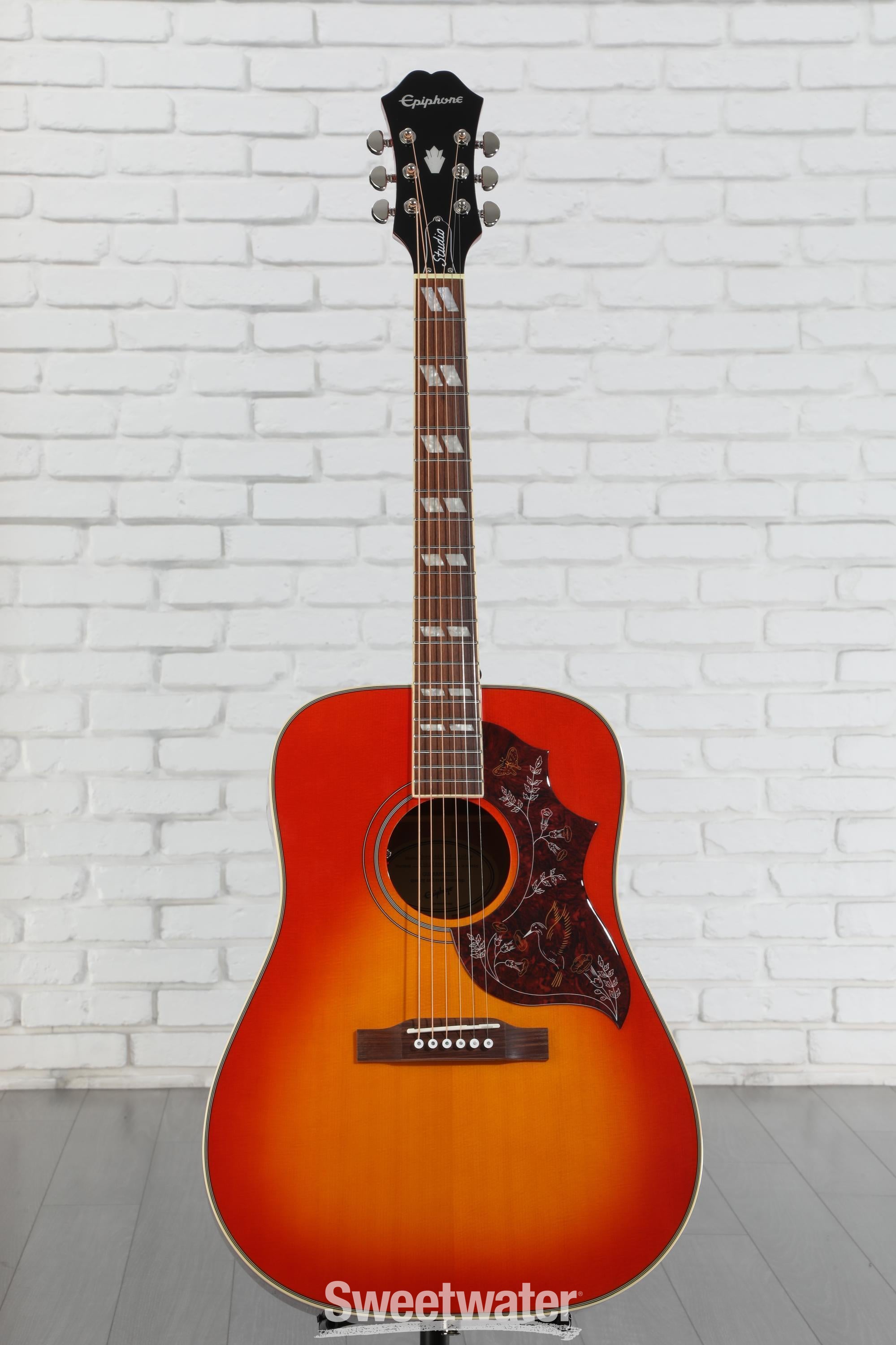 ギター Epiphone Hummingbird PRO Epiphone Hummingbird Studio Acoustic-Electric Guitar - Faded