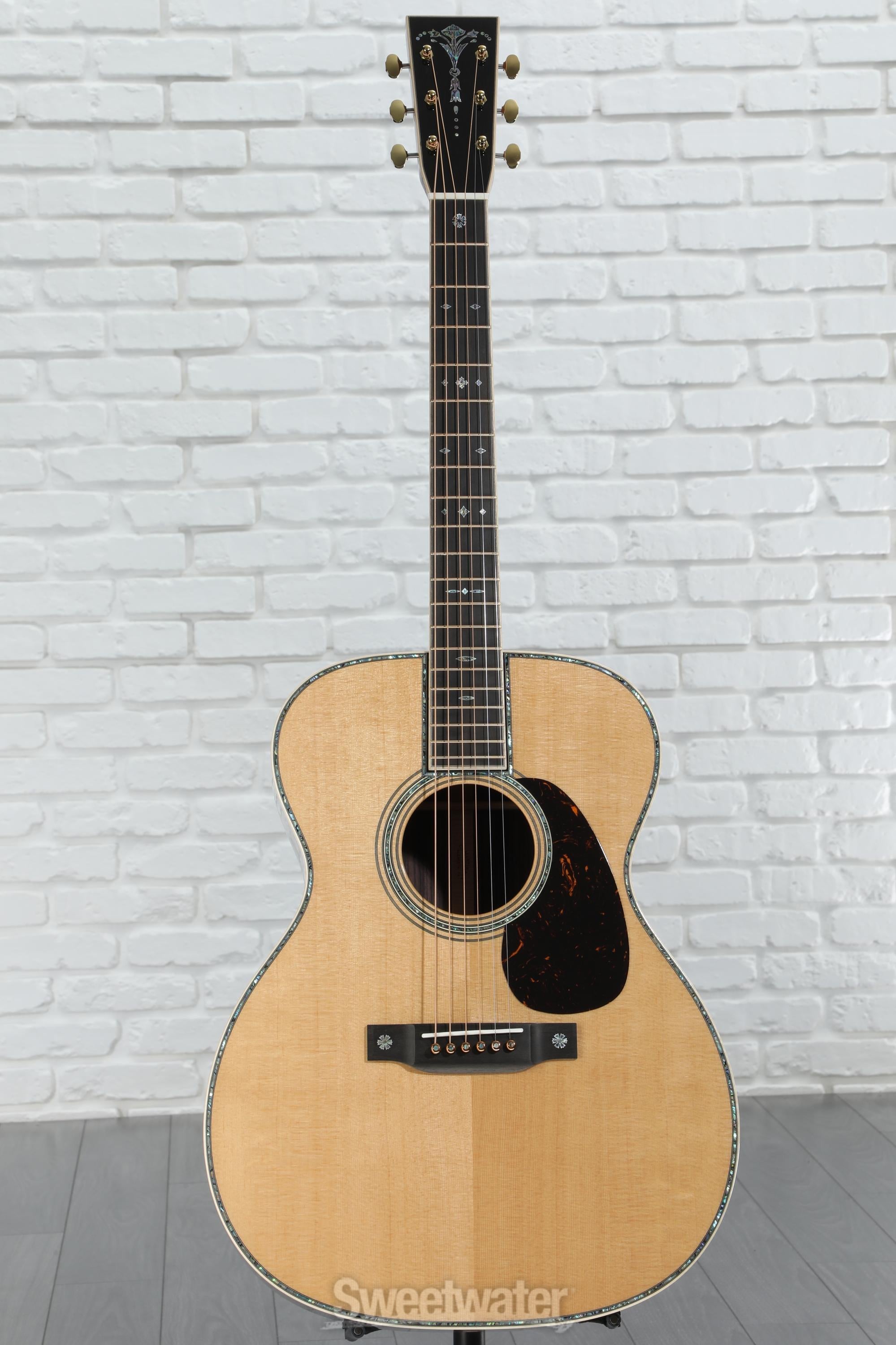 Martin 000-42 Modern Deluxe Acoustic Guitar - Natural