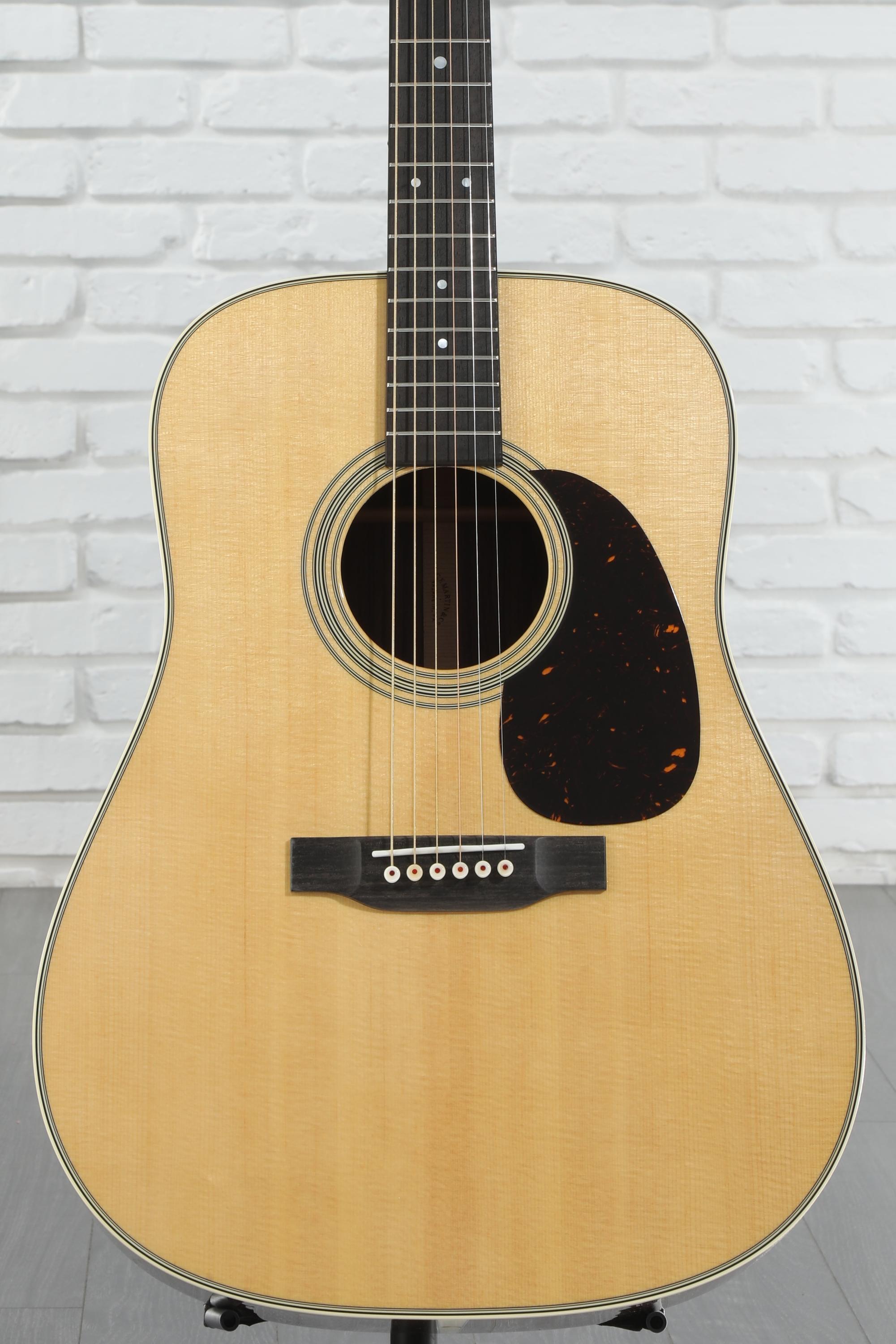 Martin D-28 Standard Series Acoustic Guitar - Natural with Aging Toner (2025)