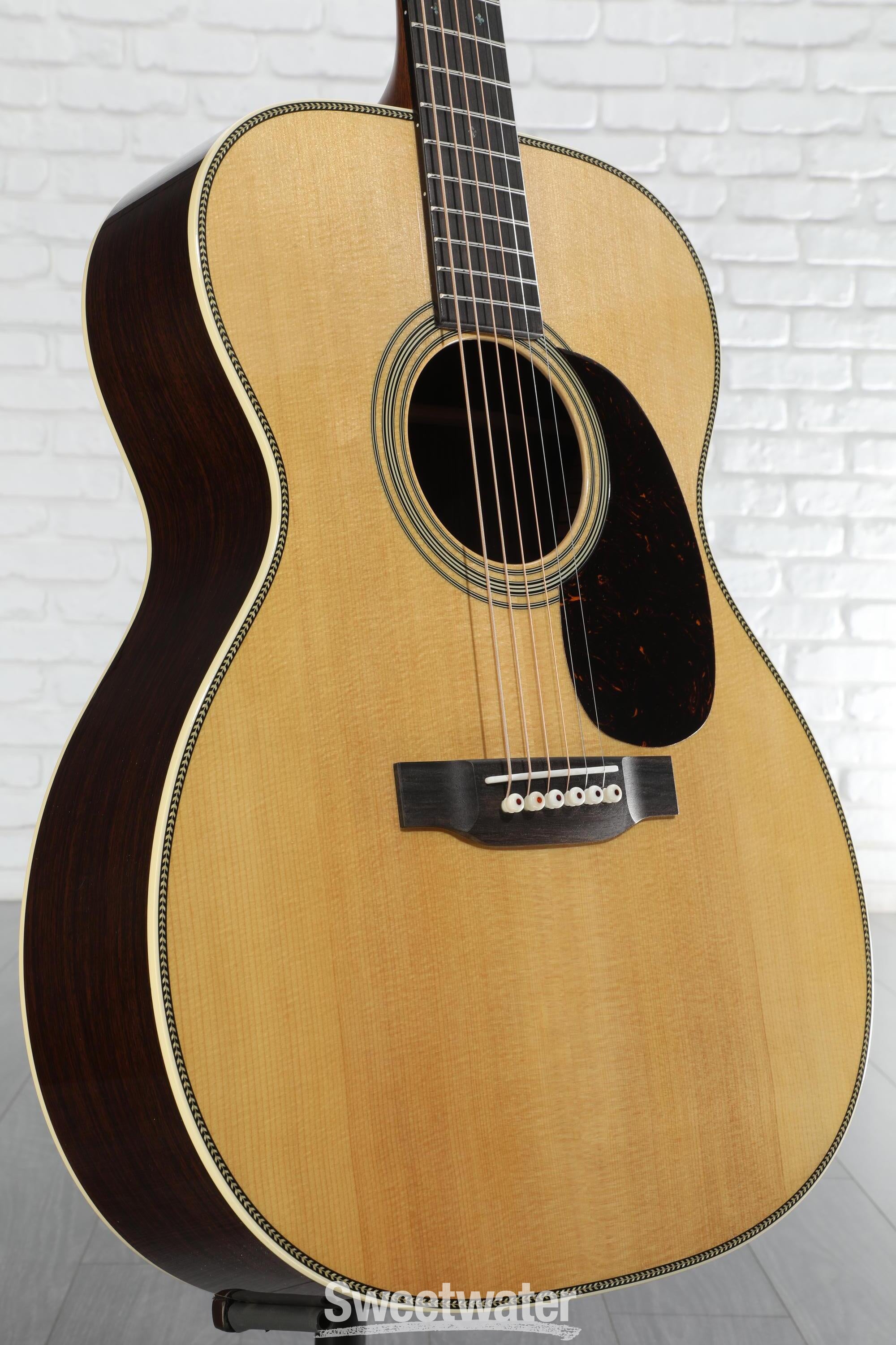 Martin 000-28 Standard Series Acoustic Guitar - Natural