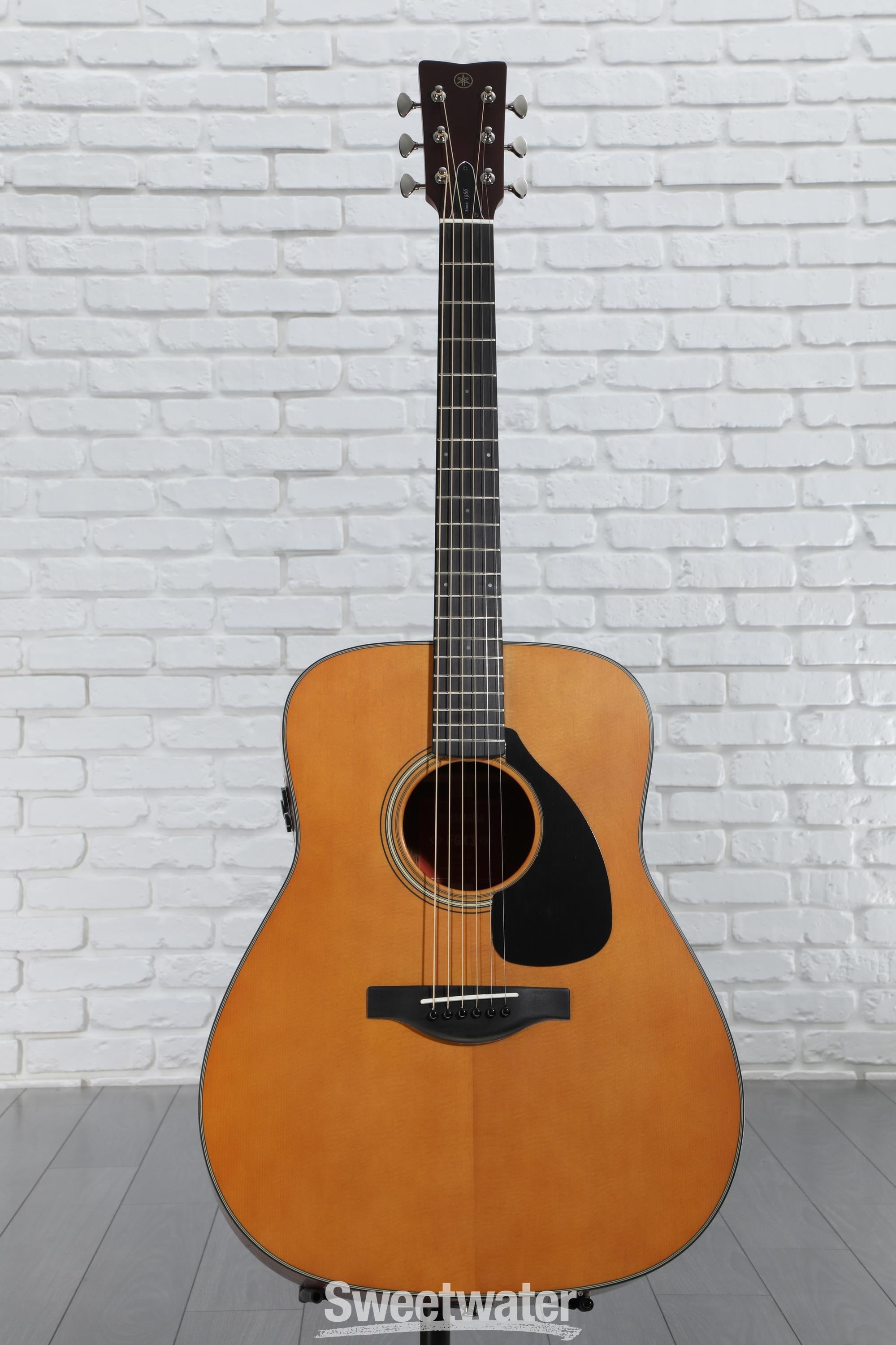 Yamaha Red Label FGX3 Acoustic Guitar - Natural | Sweetwater