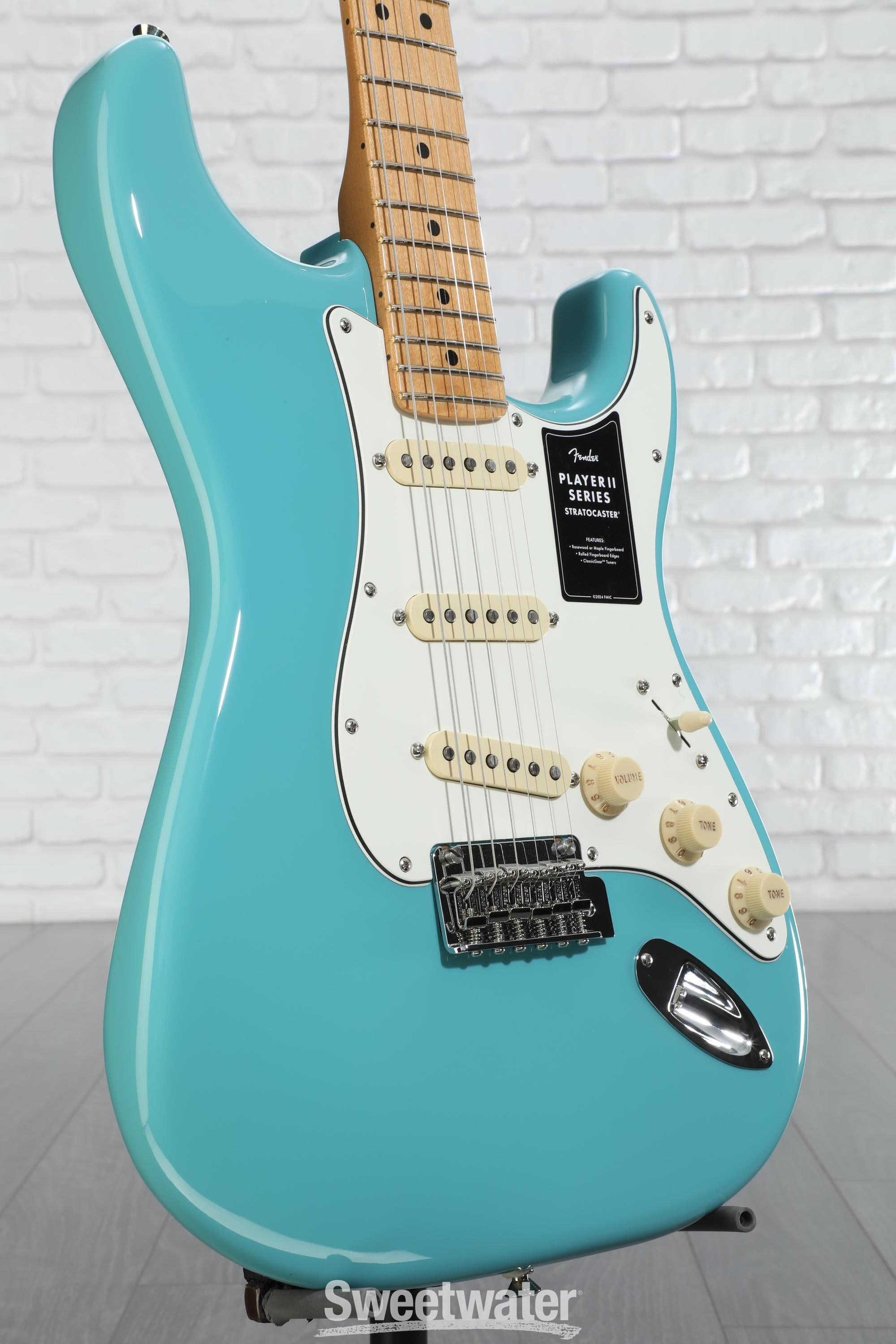 Fender Player II Stratocaster Electric Guitar - Aquatone Blue with Maple Fingerboard