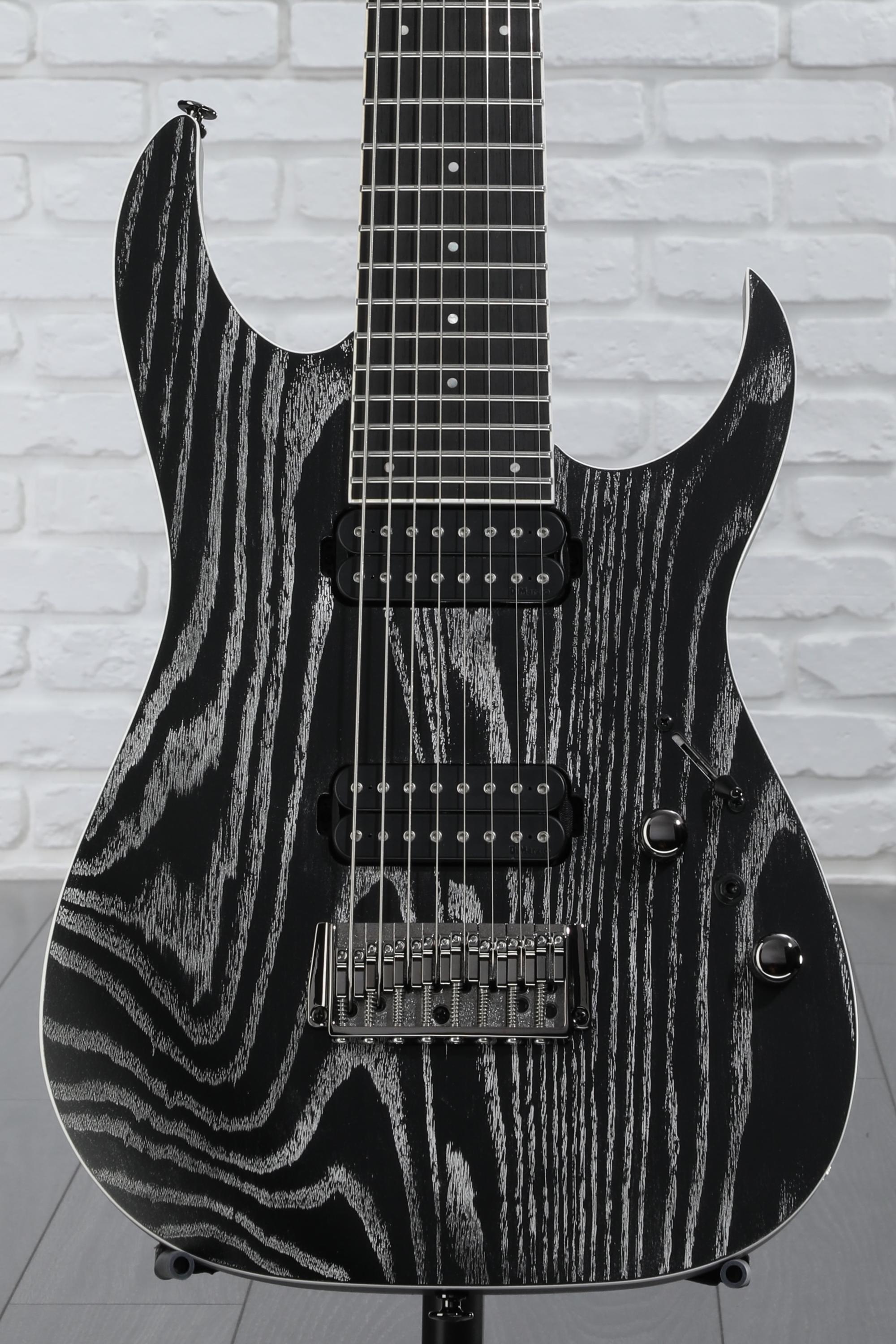 Ibanez Prestige RG5328 - Lightning Through A Dark Reviews