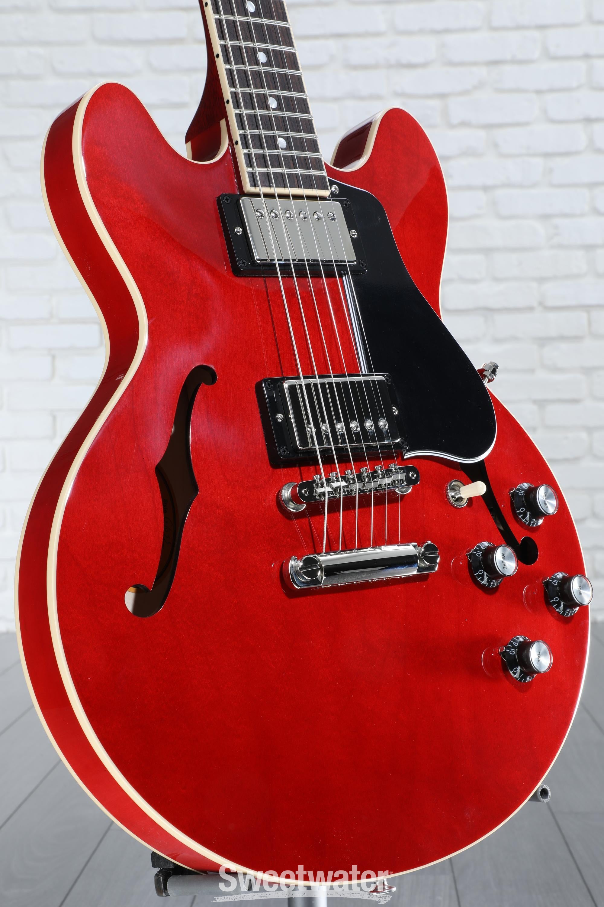 Gibson ES-339 Semi-hollowbody Electric Guitar - Cherry