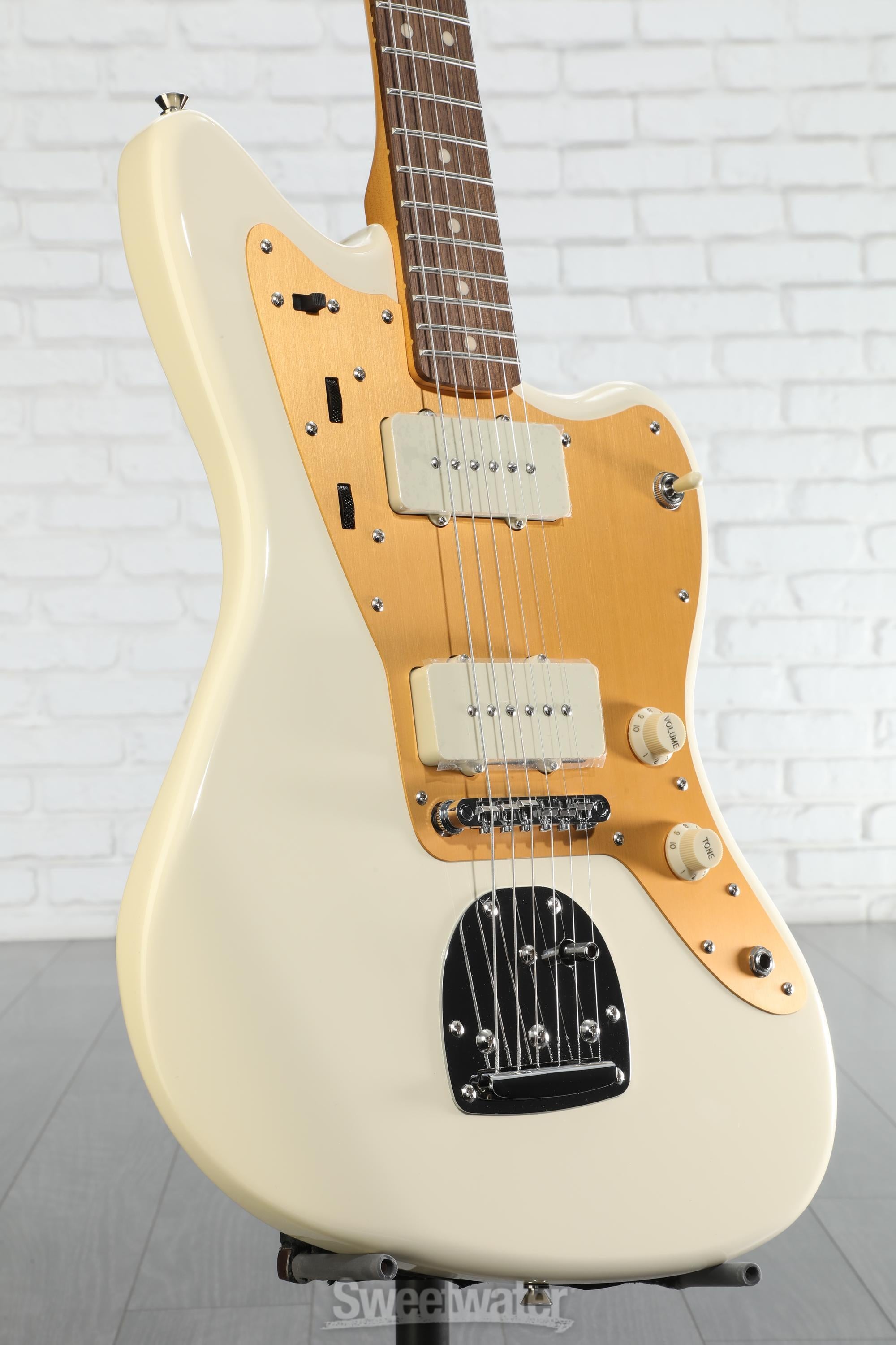 Squier® J Mascis Jazzmaster® Squier J Mascis Jazzmaster - Vintage White – Empire Music
