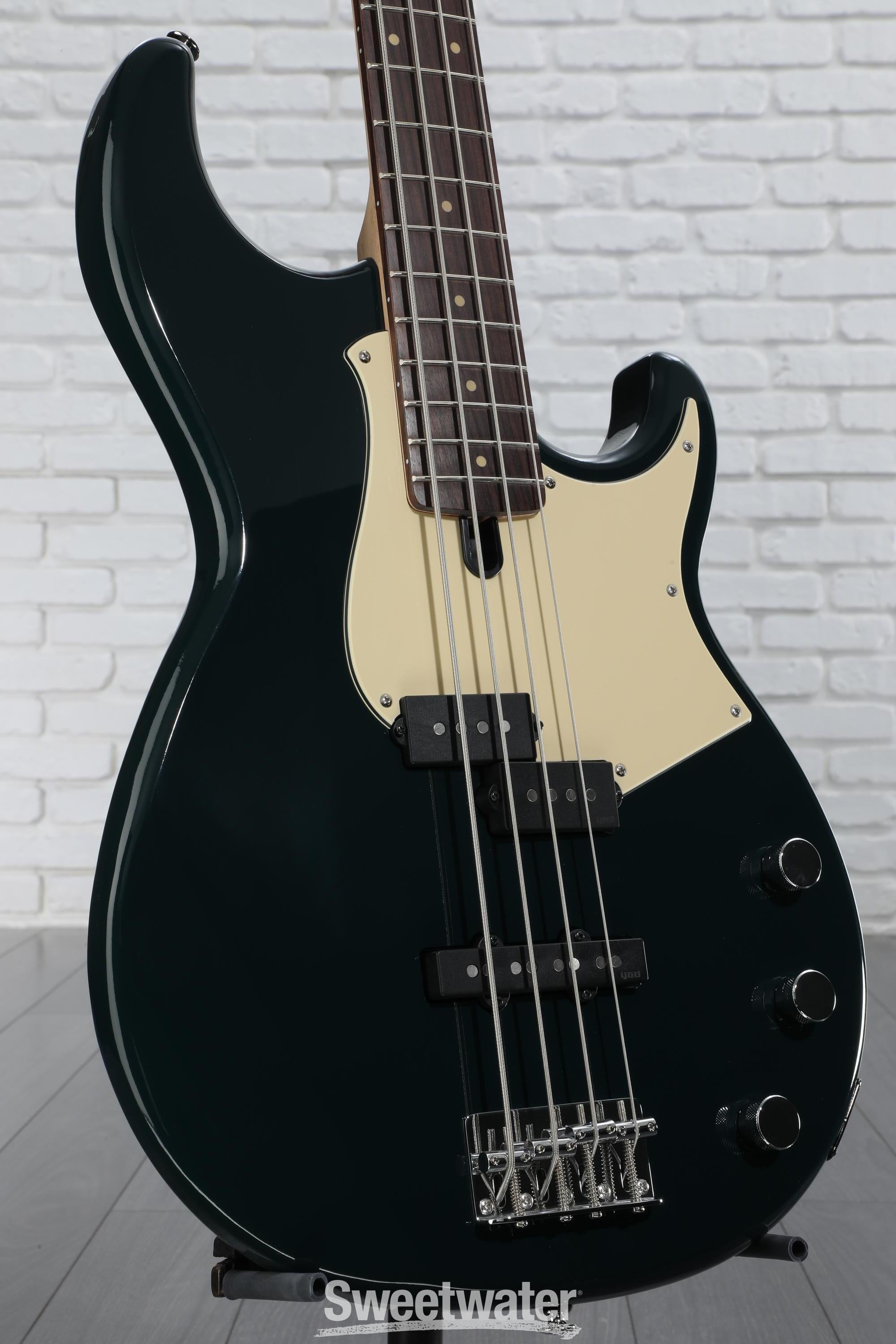 YAMAHA BROAD BASS BB434 エレキベース ケース付 YAMAHA BB434 Ice Blue エレキベース ヤマハ BB400 Series【島村