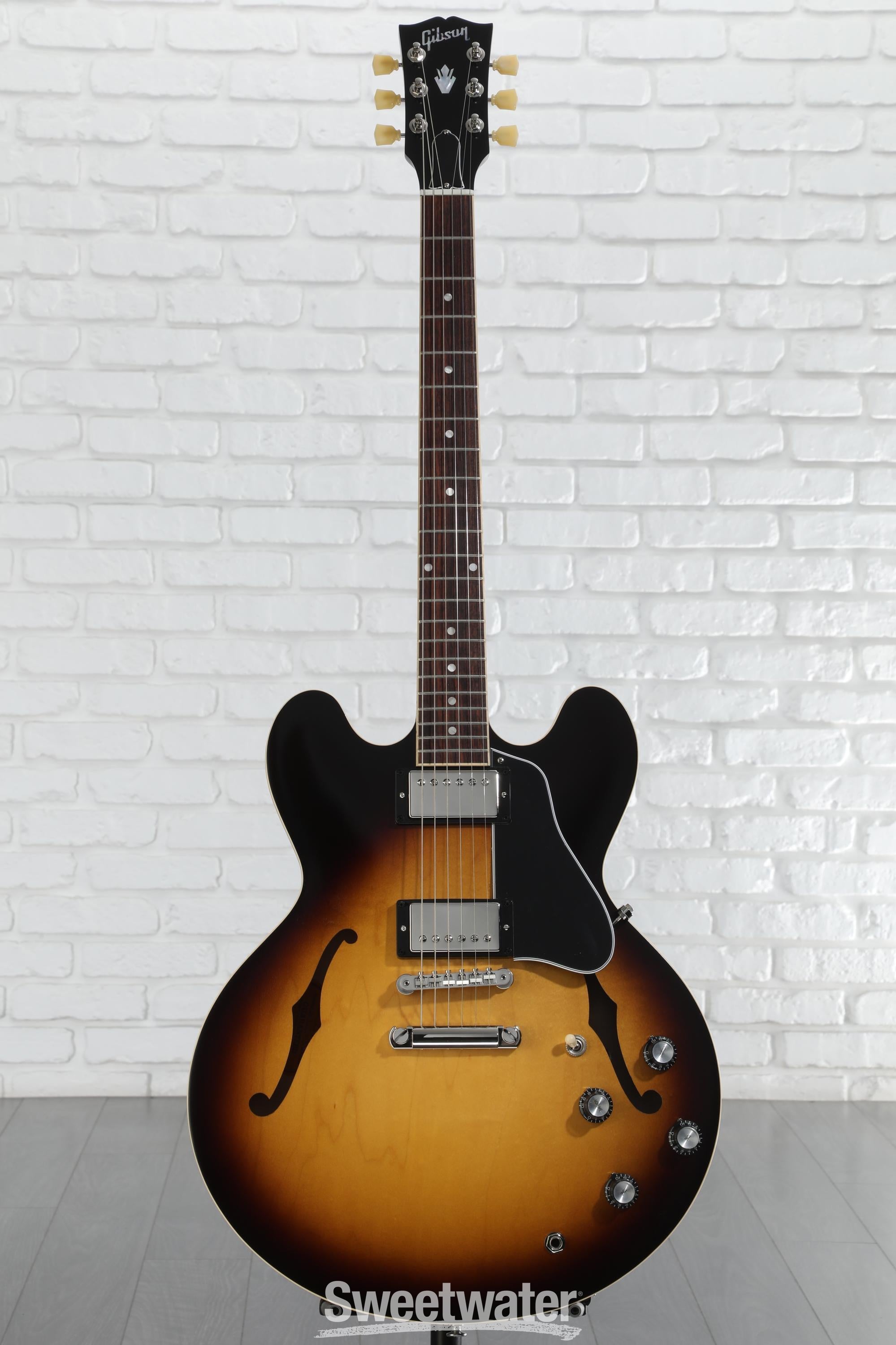 Gibson ES-335 Satin - Satin Vintage Burst Reviews | Sweetwater