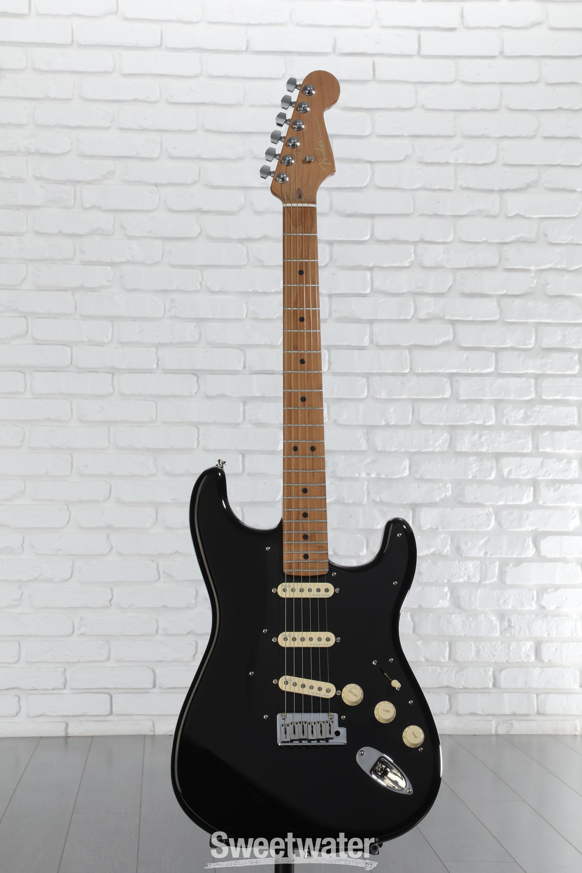 Fender Stratocaster ブラック Fender Stratocaster Black & Mother of Pearl Made in USA RH