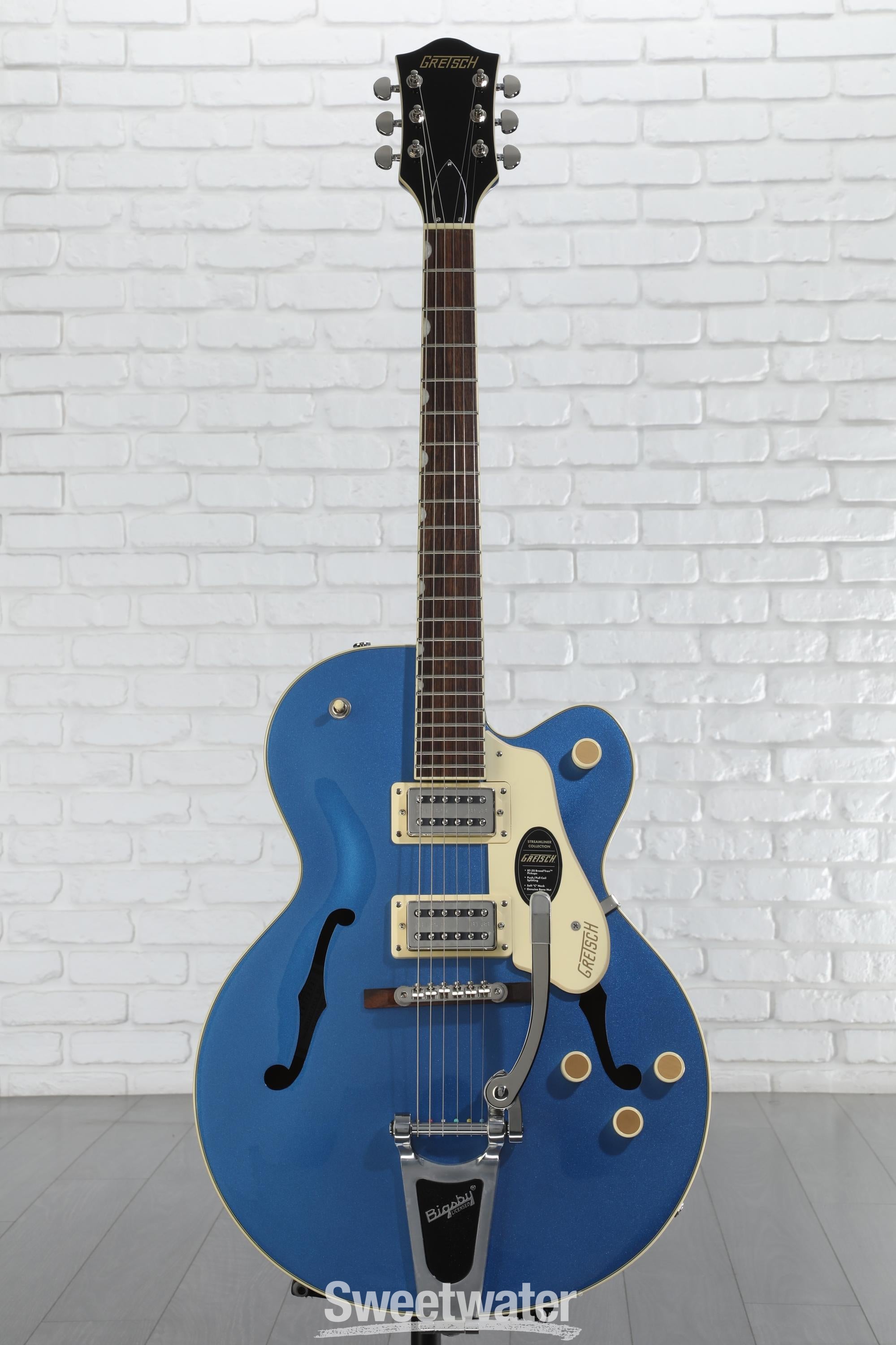 ジェリー Gretsch Guitars Streamliner Cat-Eye Limited-Edition Center