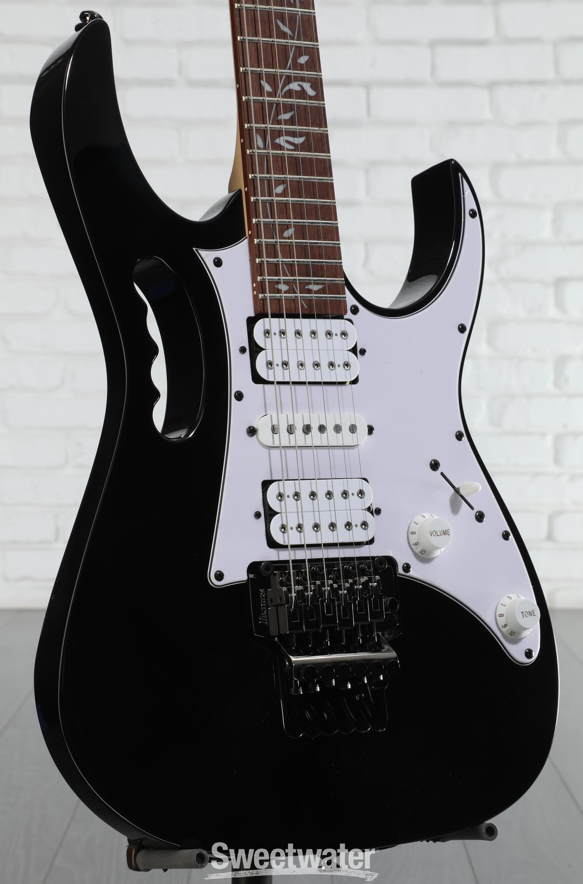 Ibanez Steve Vai Signature JEMJR - Black | Sweetwater