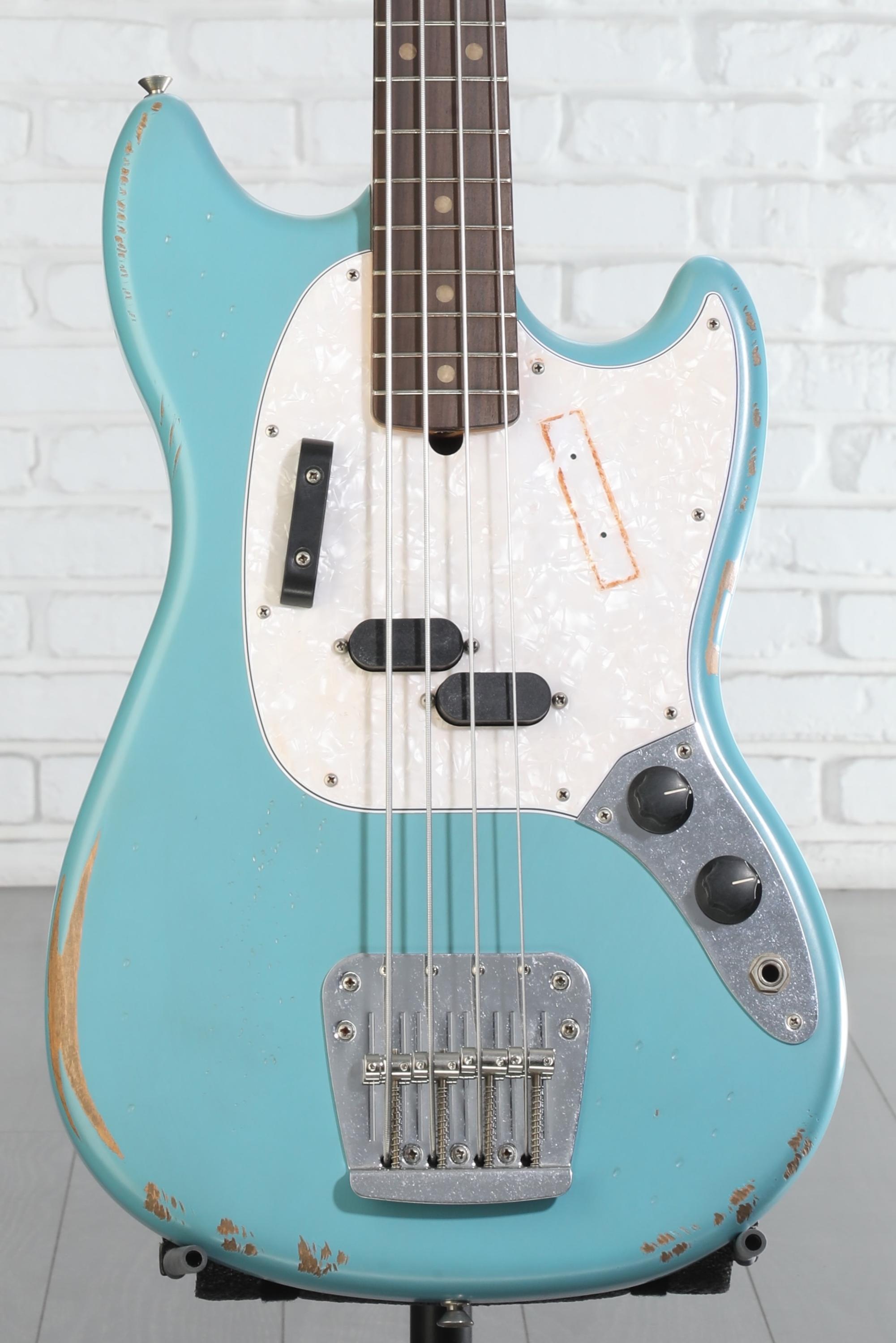 Fender JMJ Road Worn Mustang Bass Guitar - Faded Daphne Blue