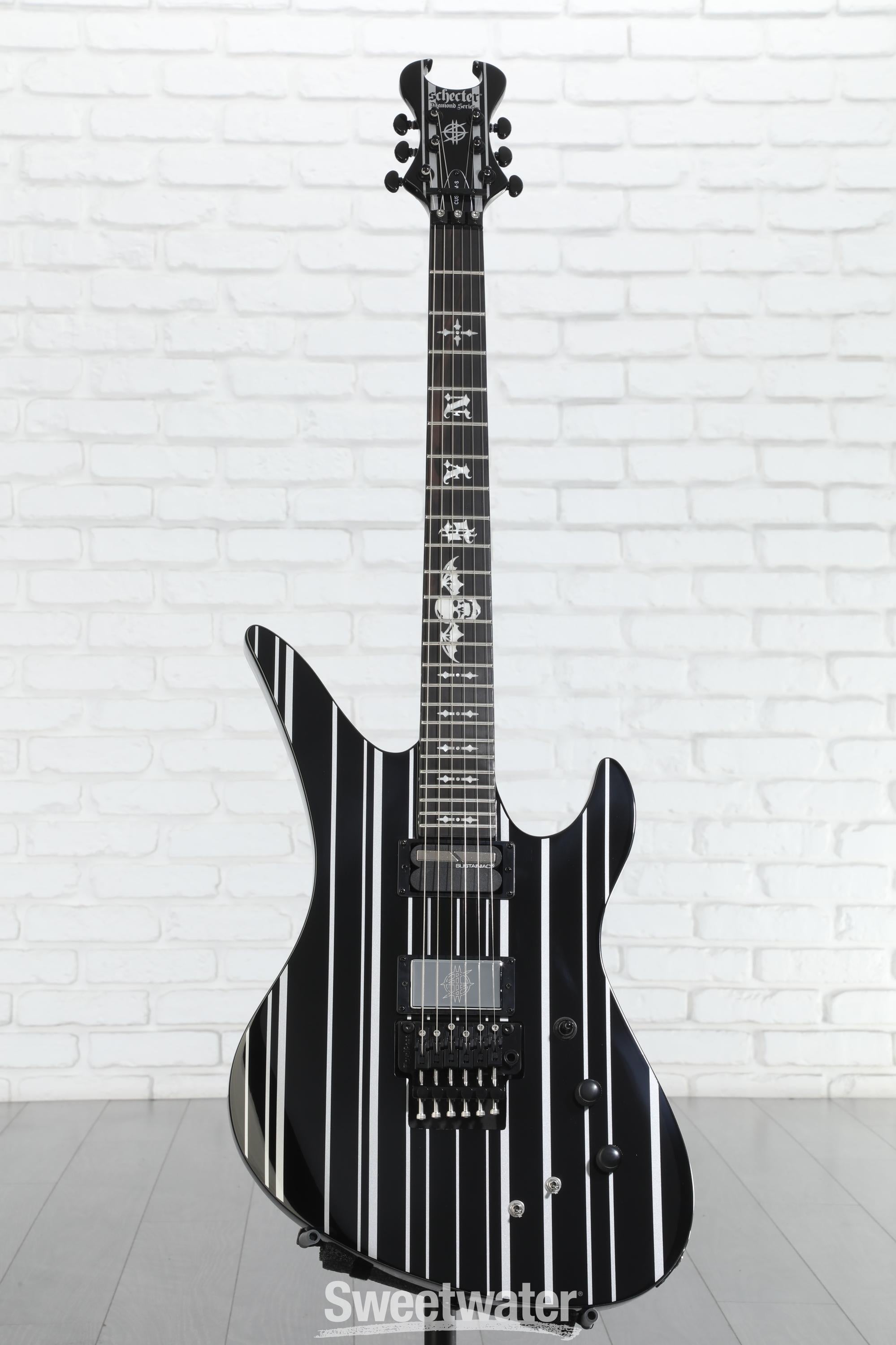Schecter Synyster Gates Custom-S - Gloss Black with Silver Stripes