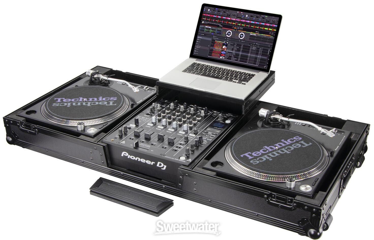Odyssey FZGSLBM12WRBL 12-inch DJ Mixer and Turntable Flight