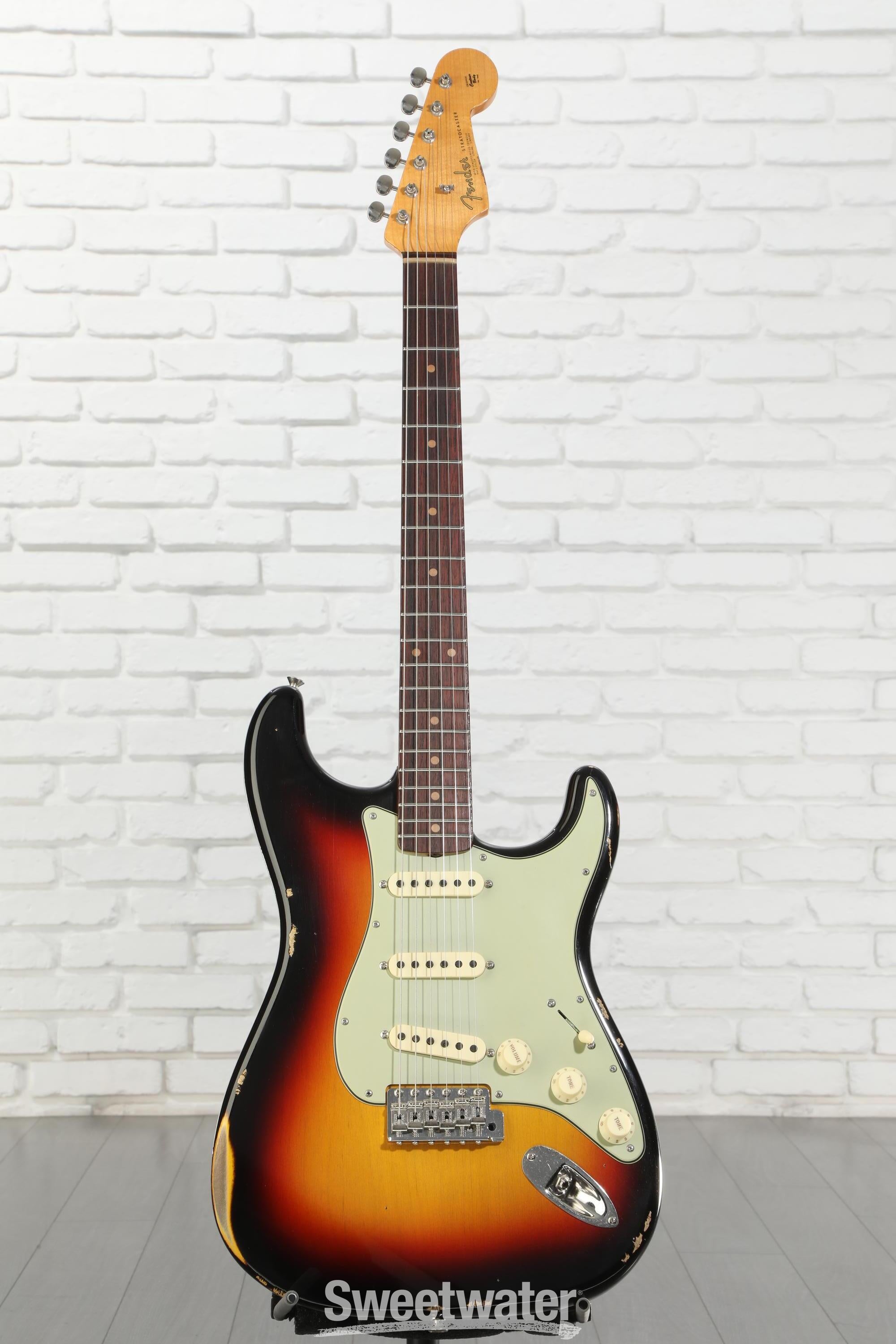 Fender Custom Shop Late-1962 Stratocaster Relic Electric Guitar