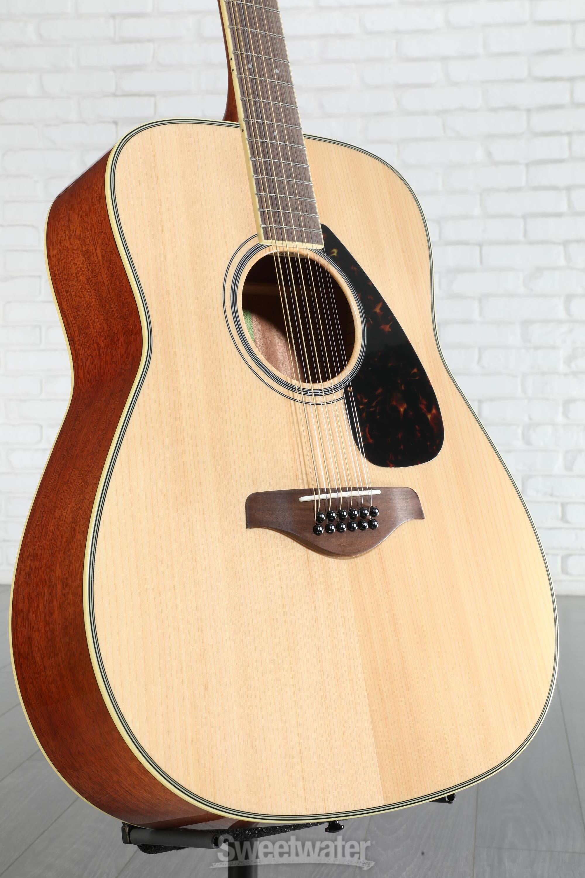 Yamaha FG820-12 12-string Acoustic Guitar - Natural | Sweetwater