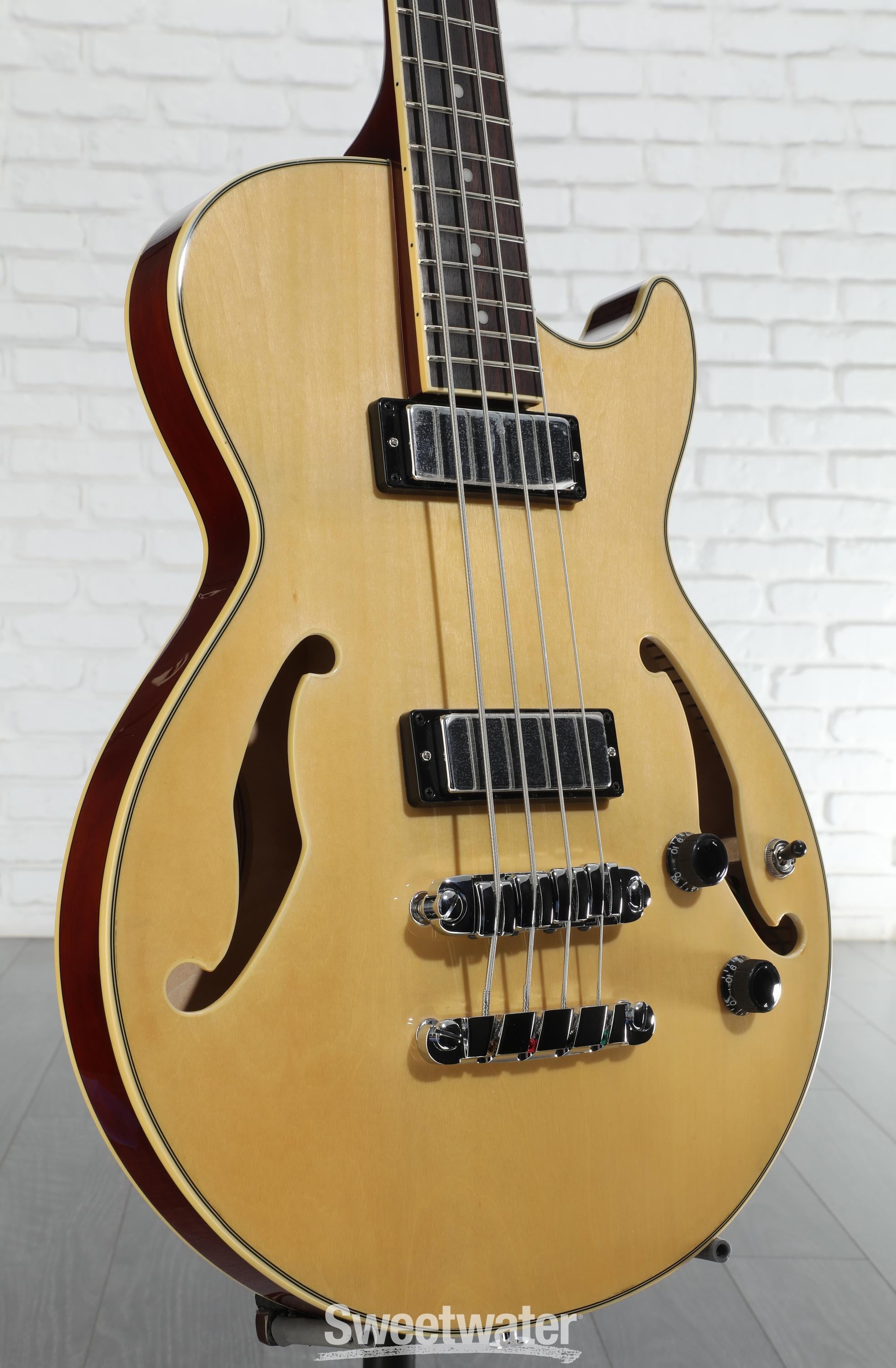 Ibanez agb200 セミアコベース ギグバッグ付き Ibanez agb200 セミアコベース ギグバッグ付き AGB200 | AGB