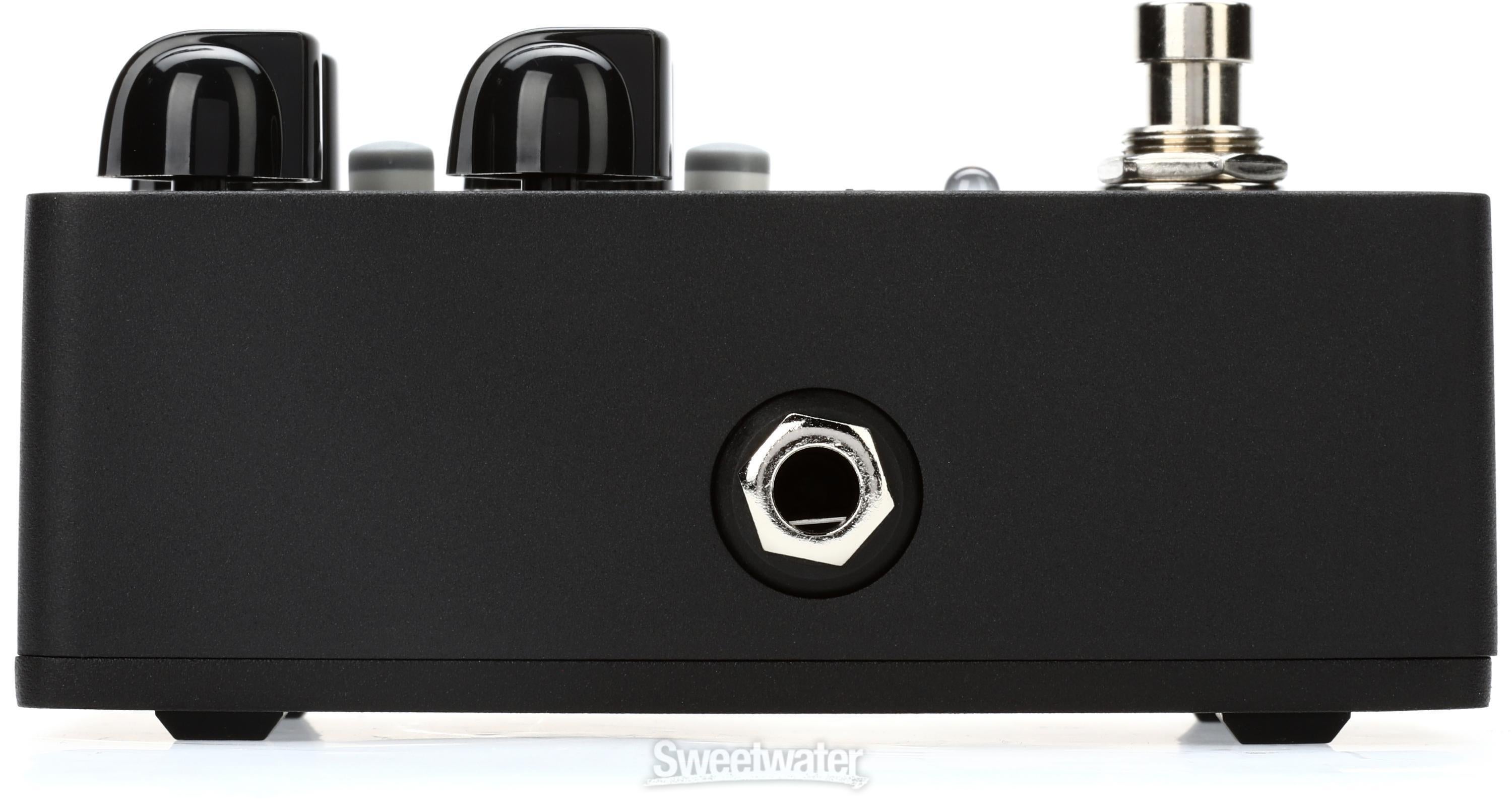 Ampeg Classic Analog Bass Preamp Pedal Reviews | Sweetwater