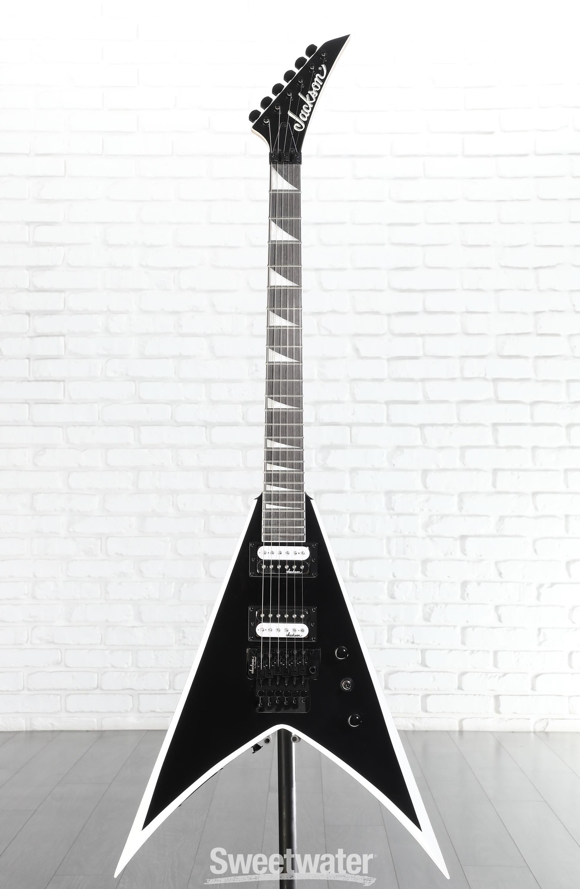 Jackson JS Series King V JS32 - Black with White Bevels | Sweetwater