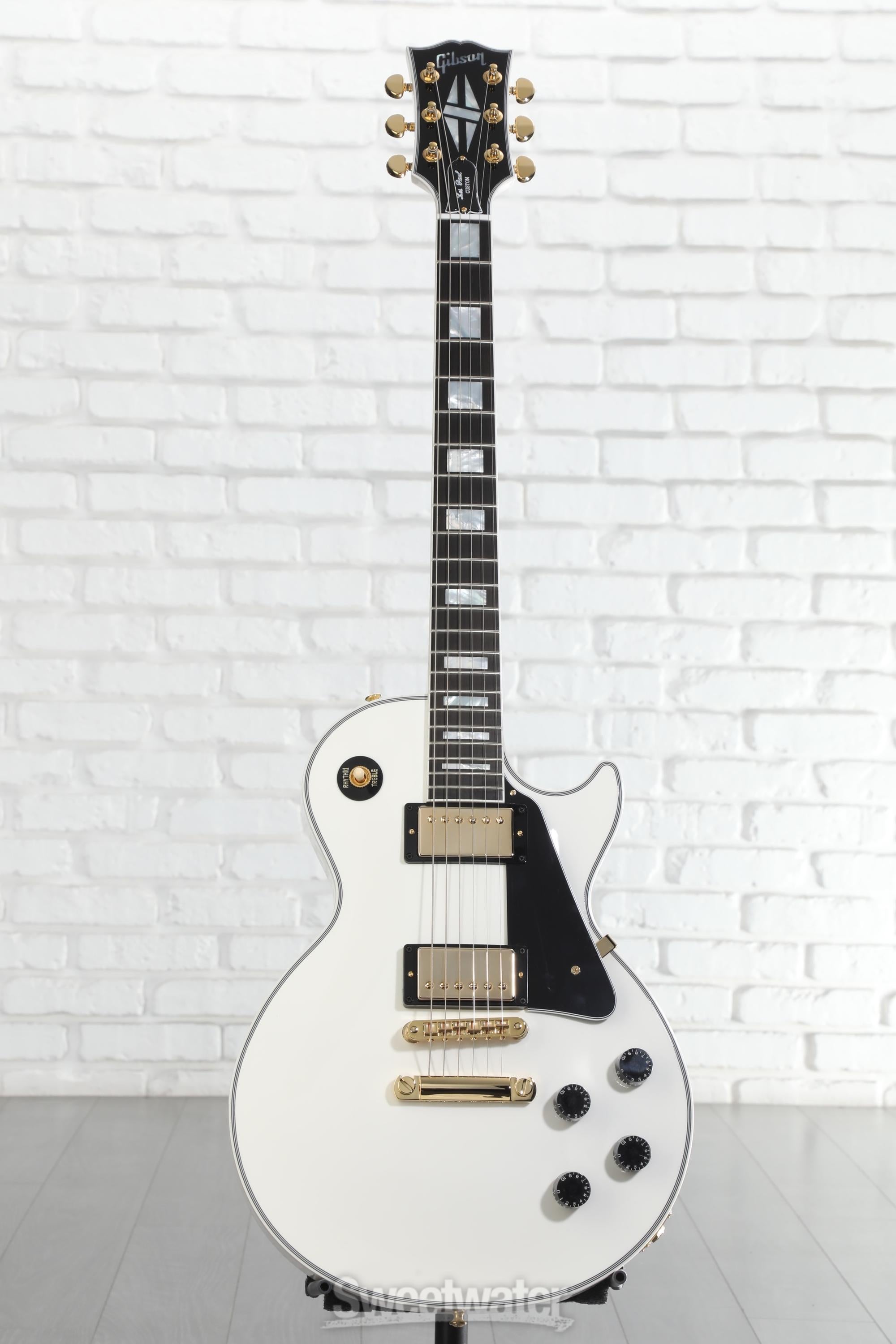 Gibson Custom Les Paul Custom Electric Guitar - Alpine White