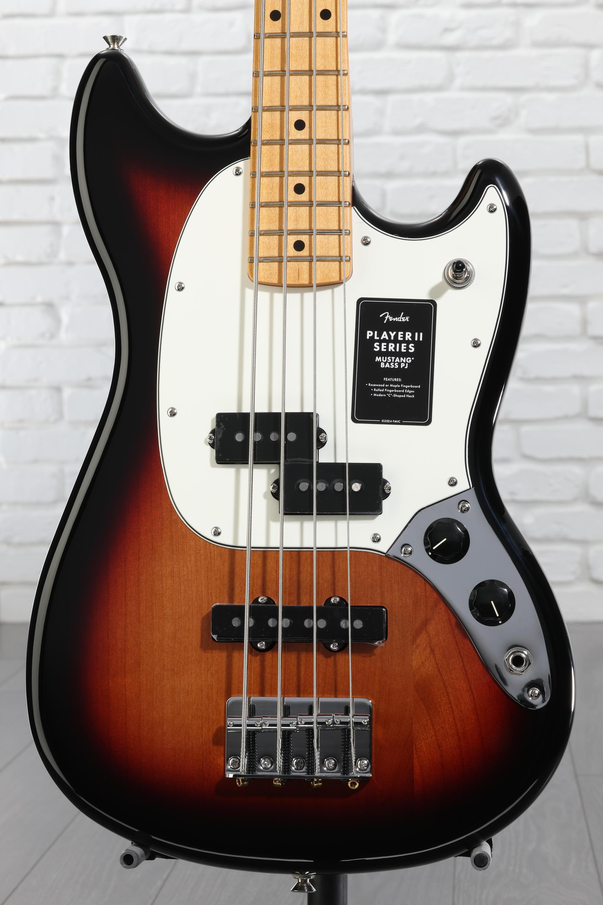 【美品】Fender Player Mustang Bass PJ Fender Player II Mustang Bass PJ Maple - Polar White | Cream