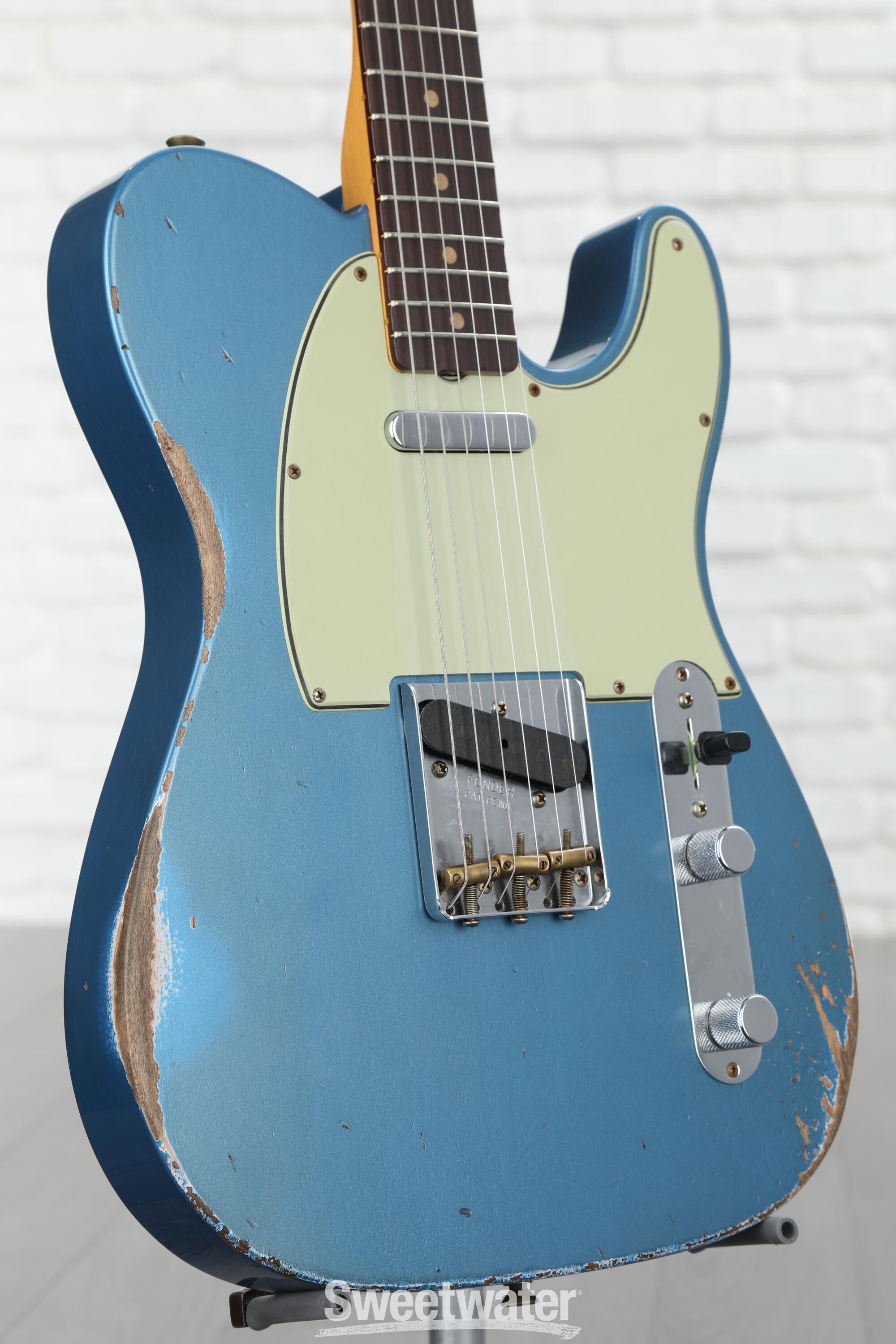 Fender Custom Shop Limited-edition '61 Telecaster Relic Electric Guitar ...