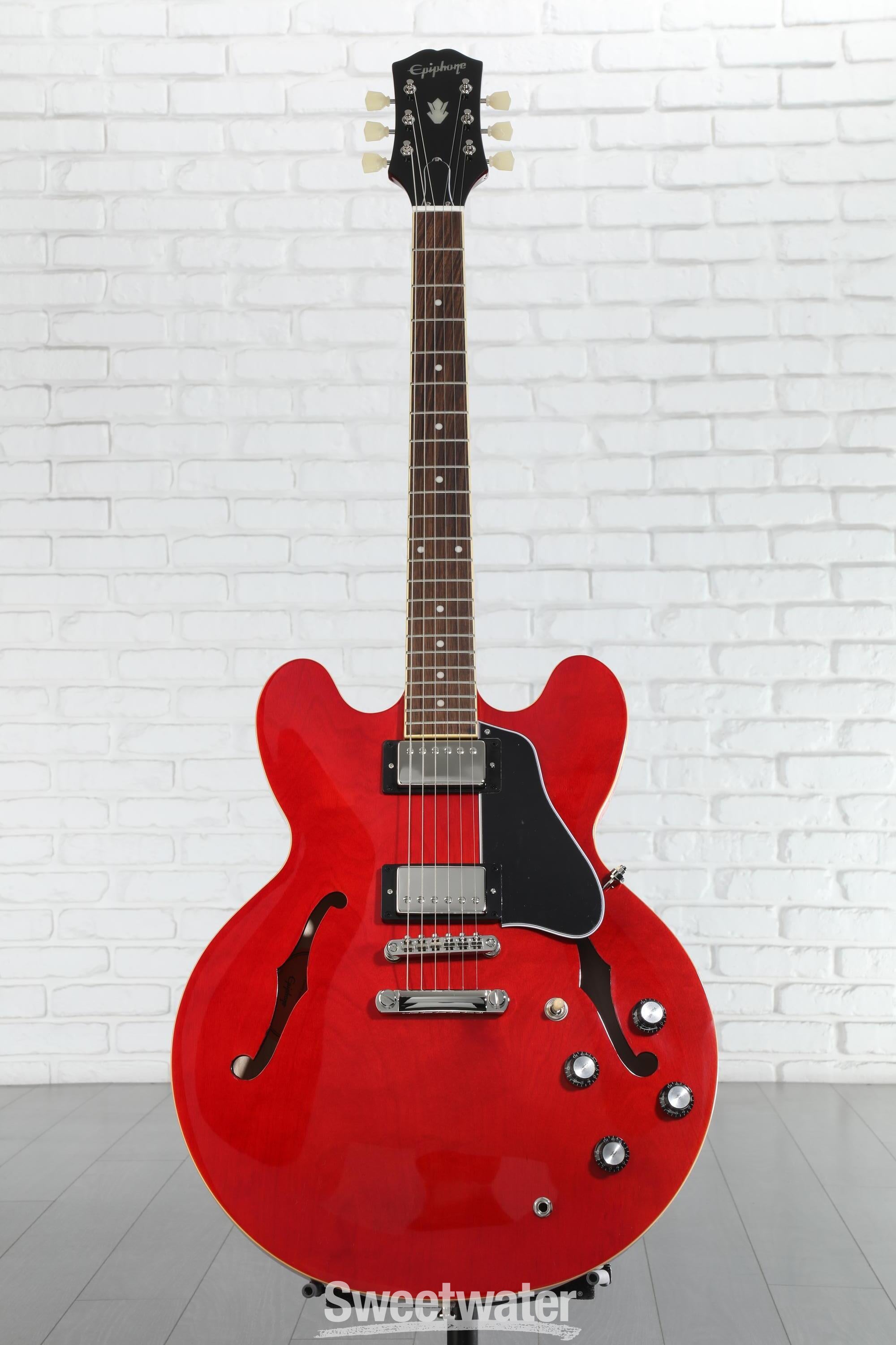 EPIPHONE ES-335 CHERRY｜エピフォン Amazon.com: Epiphone ES335 Semi Hollowbody, Cherry : Musical