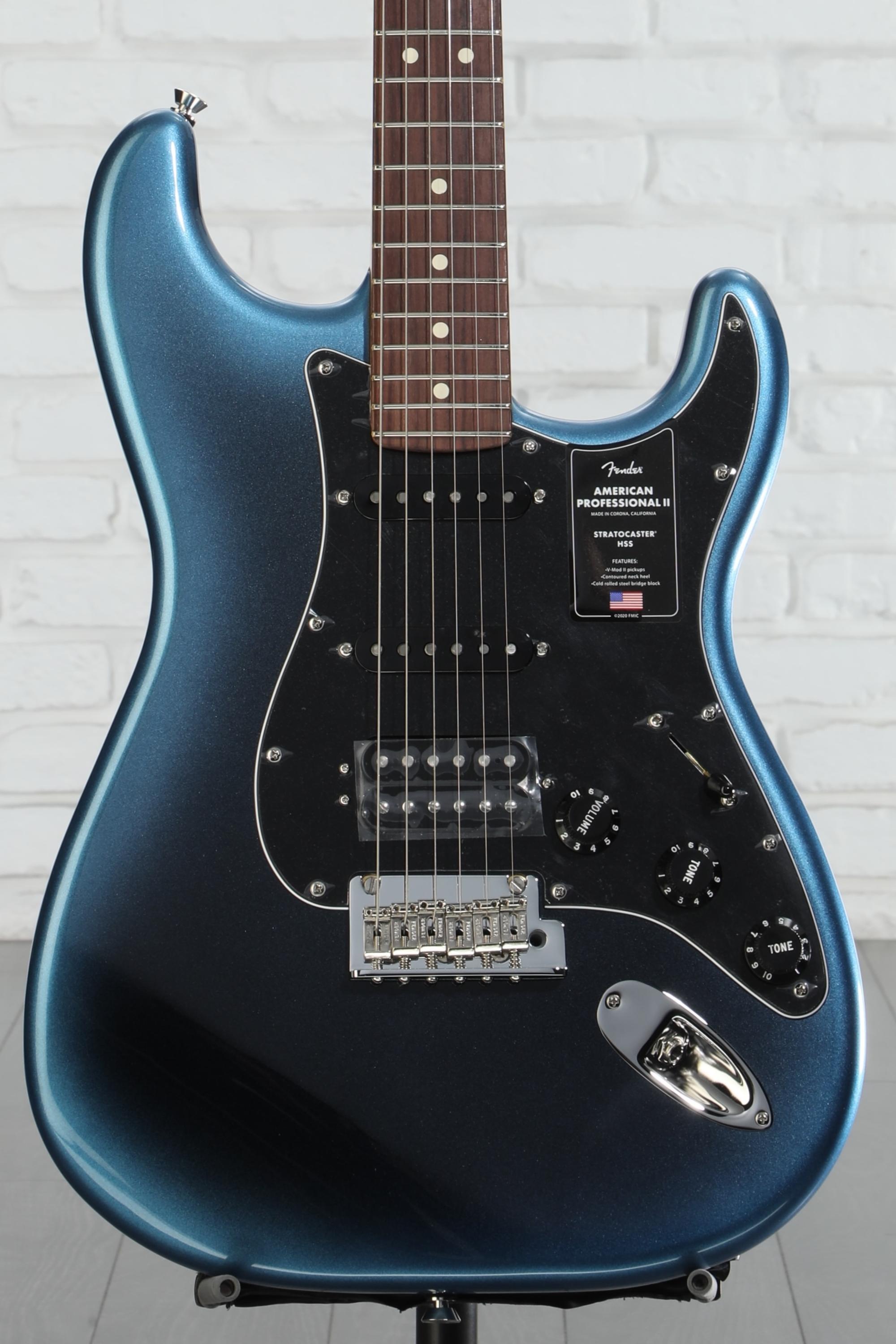 Fender American Professional II Stratocaster HSS Dark Night with