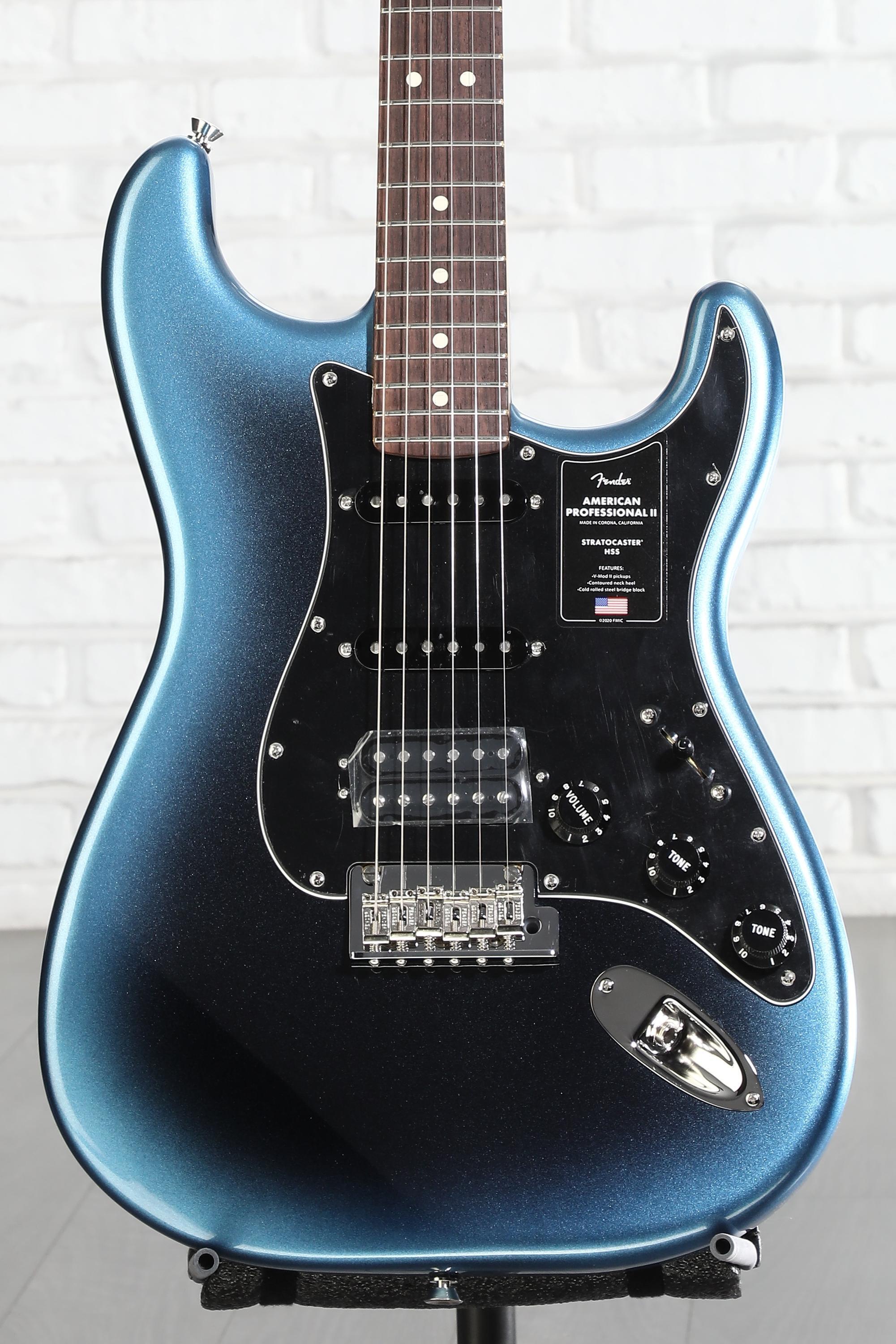 Fender American Professional II Stratocaster HSS Dark Night with