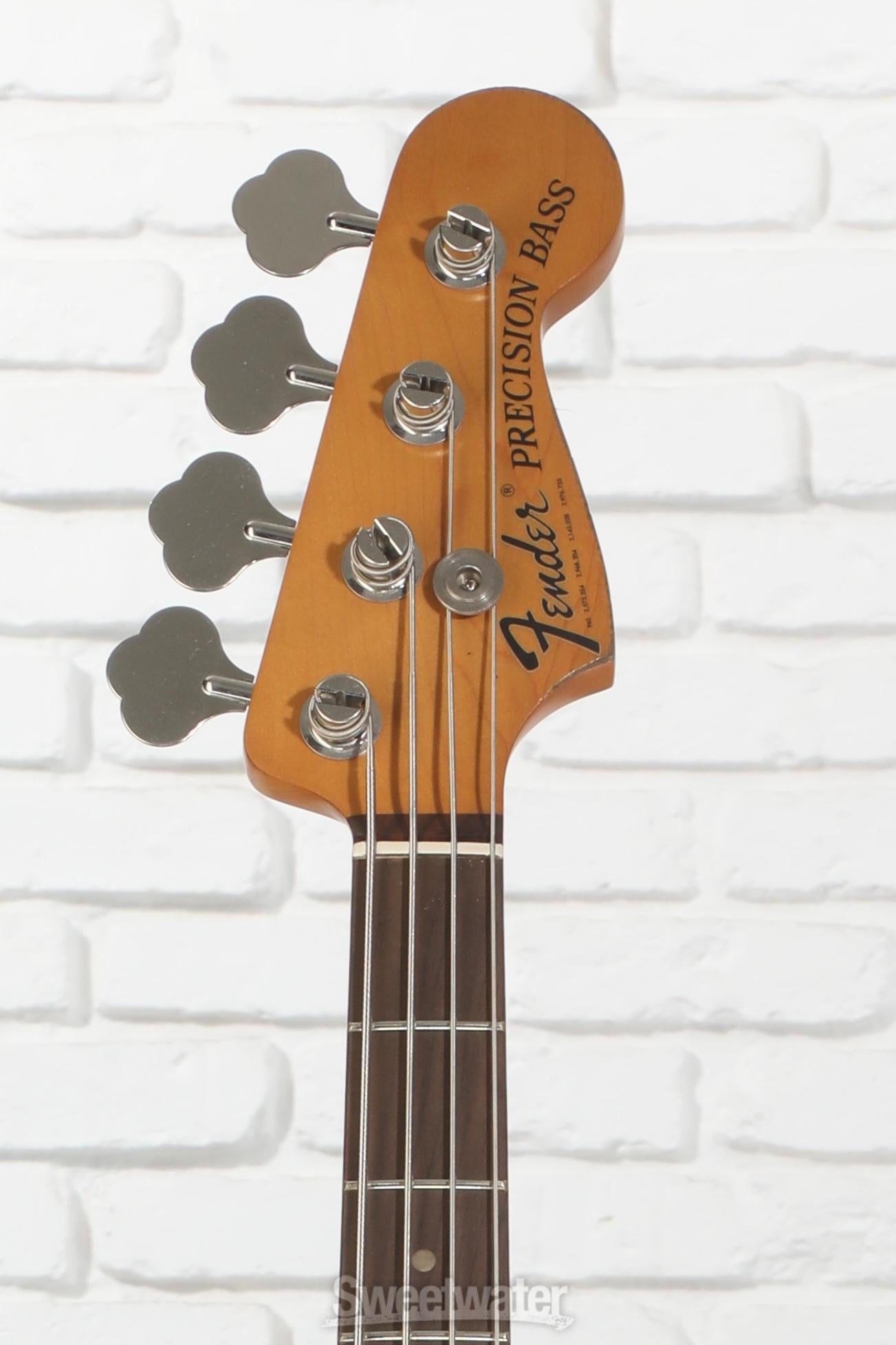 Fender Nate Mendel Precision Bass - Road Worn Candy Apple Red