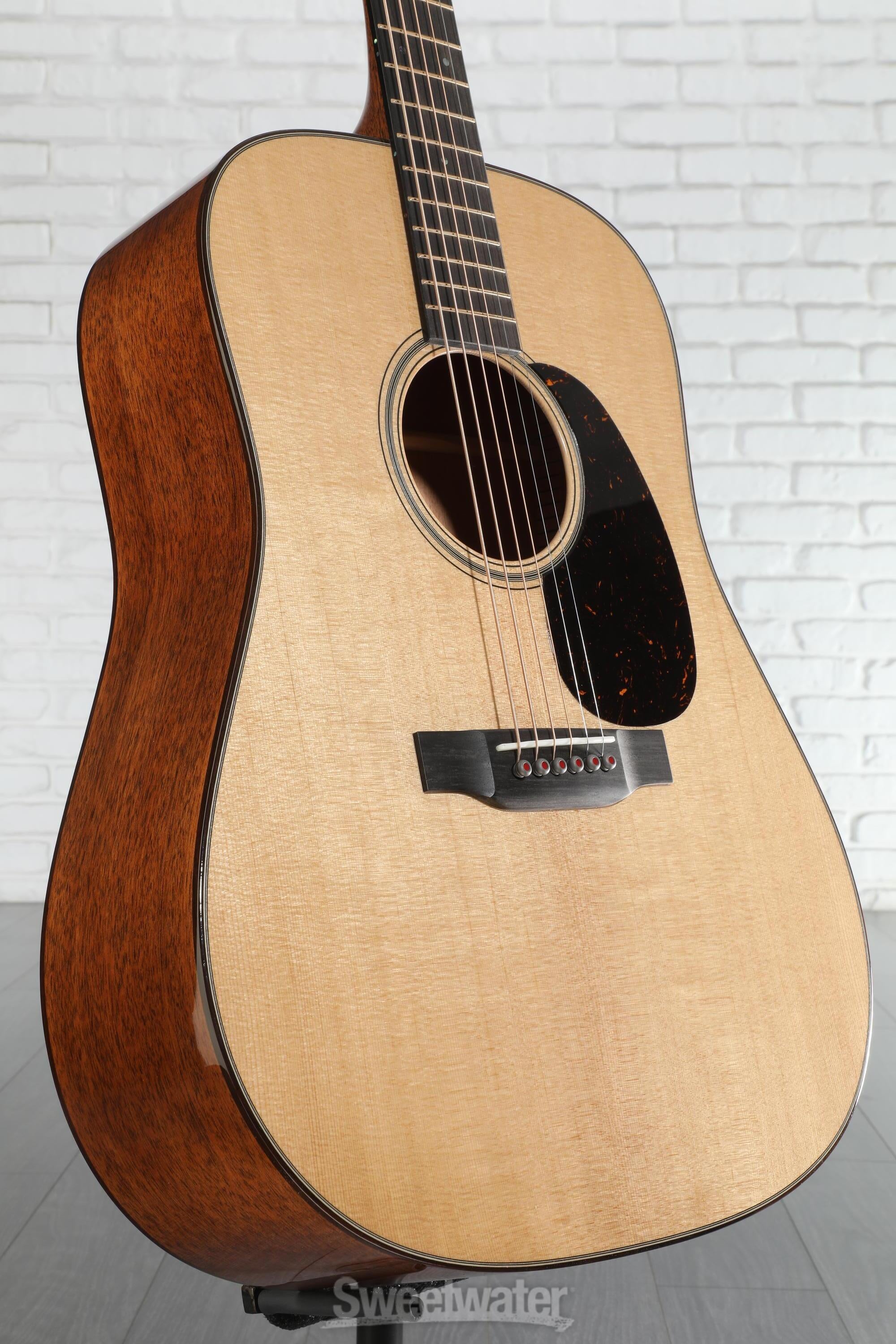 マーチン、Ｄー１８モダンデラックス Martin D-18 Modern Deluxe Dreadnought Acoustic Guitar Natural