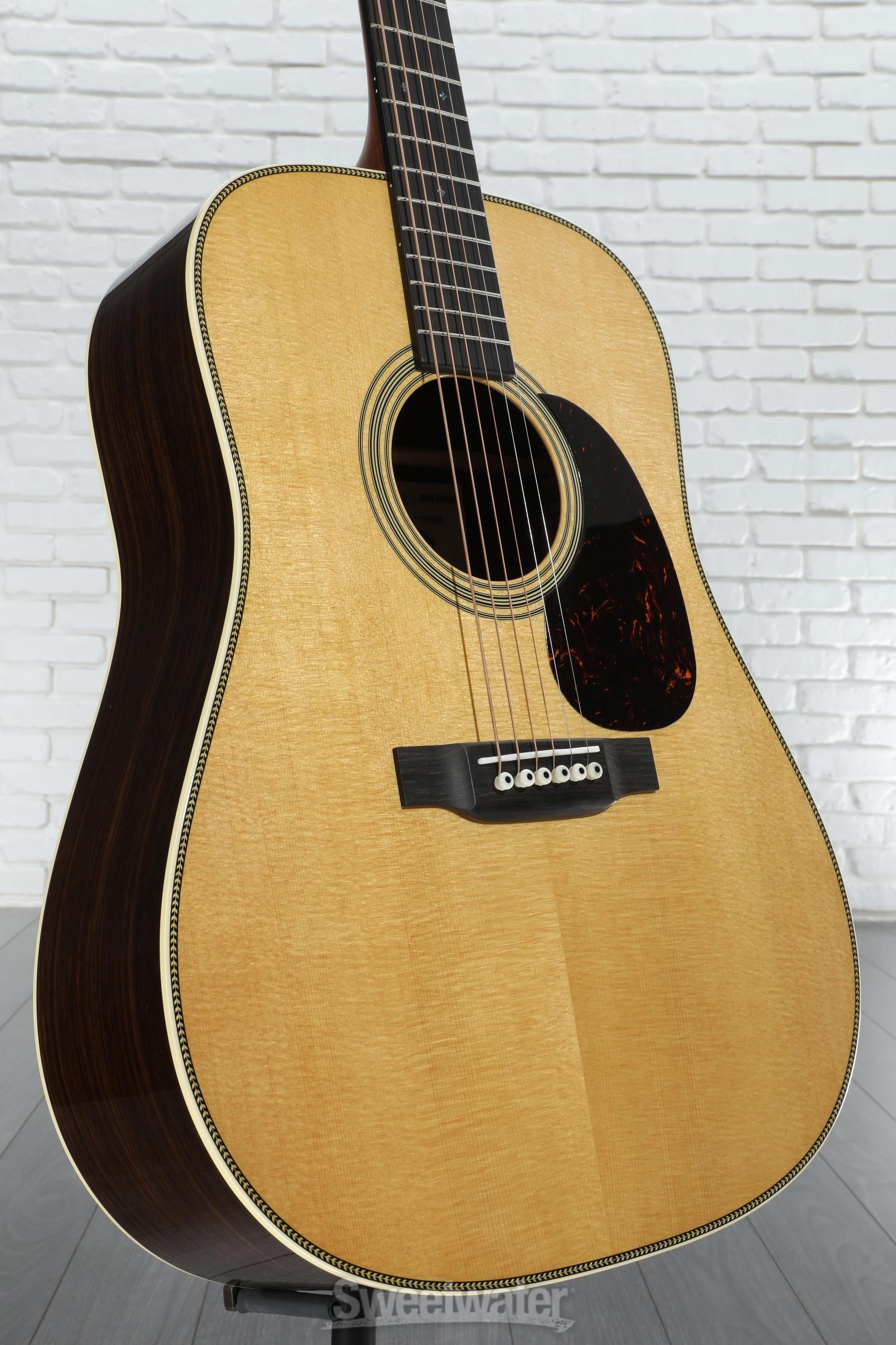 Martin D-28 Billy Strings Acoustic Guitar - Natural with