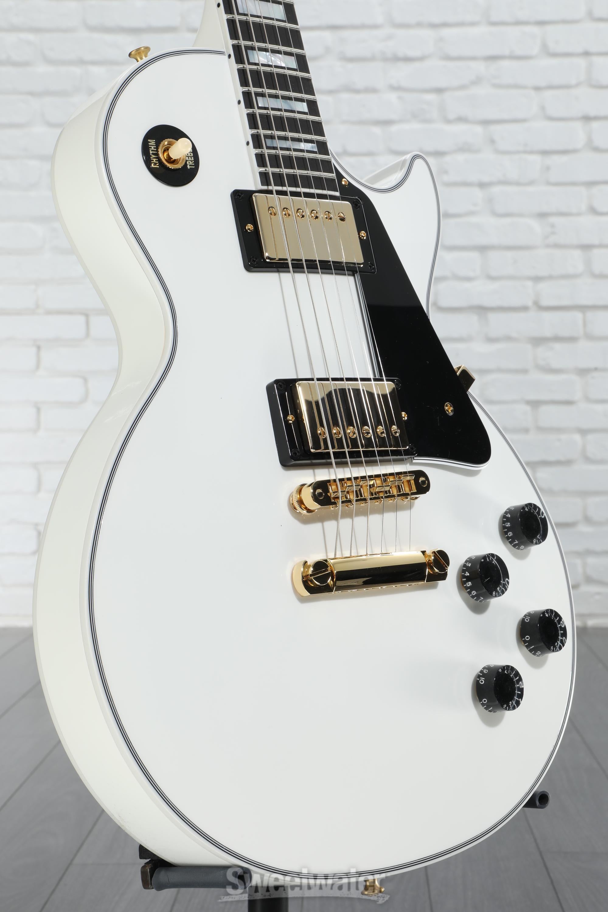Les Paul Custom - Alpine White – Dave's Guitar Shop