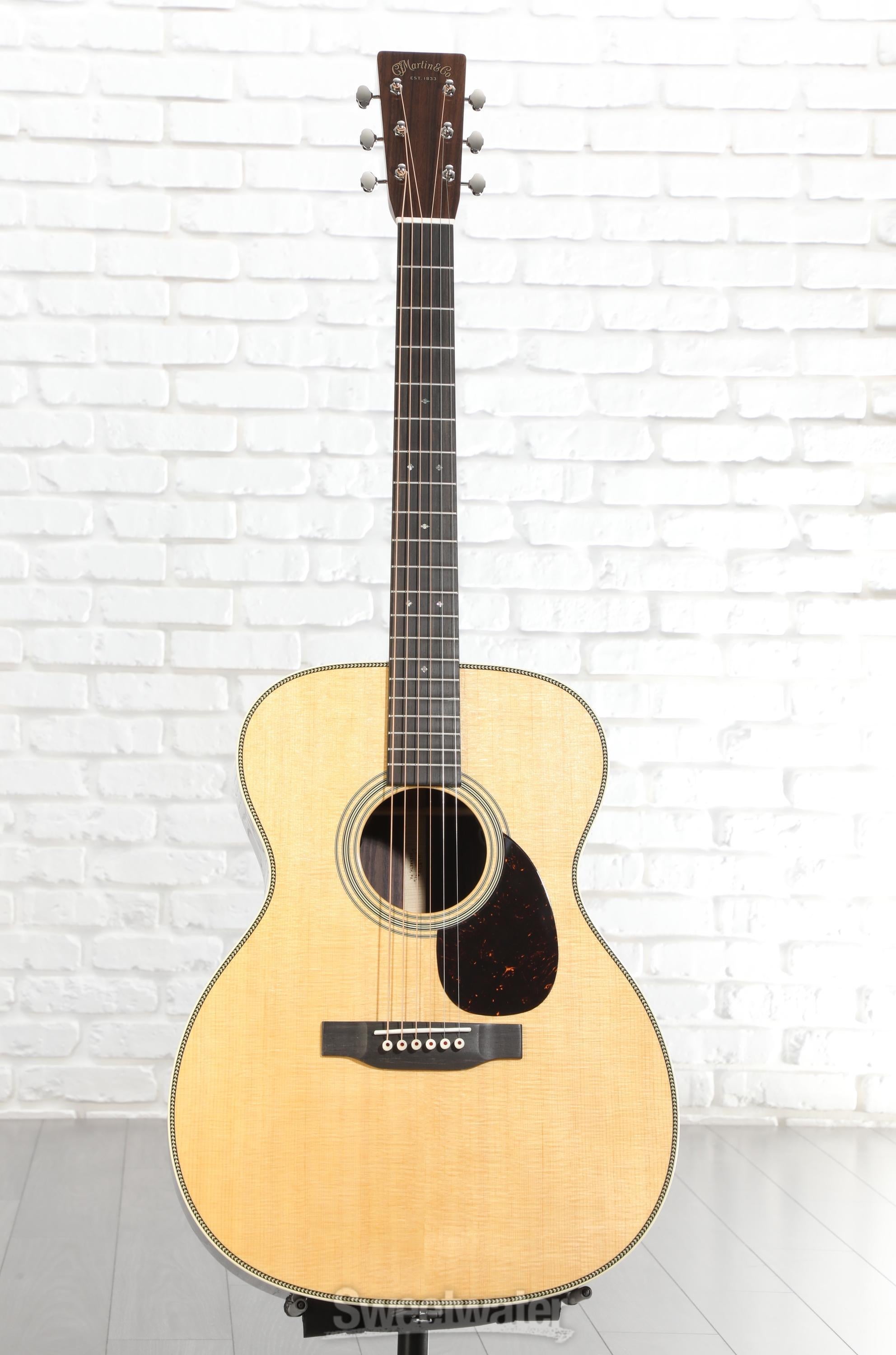 ギター Martin OM-28 Standard Martin OM-28E Standard Series Acoustic-electric Guitar - Natural