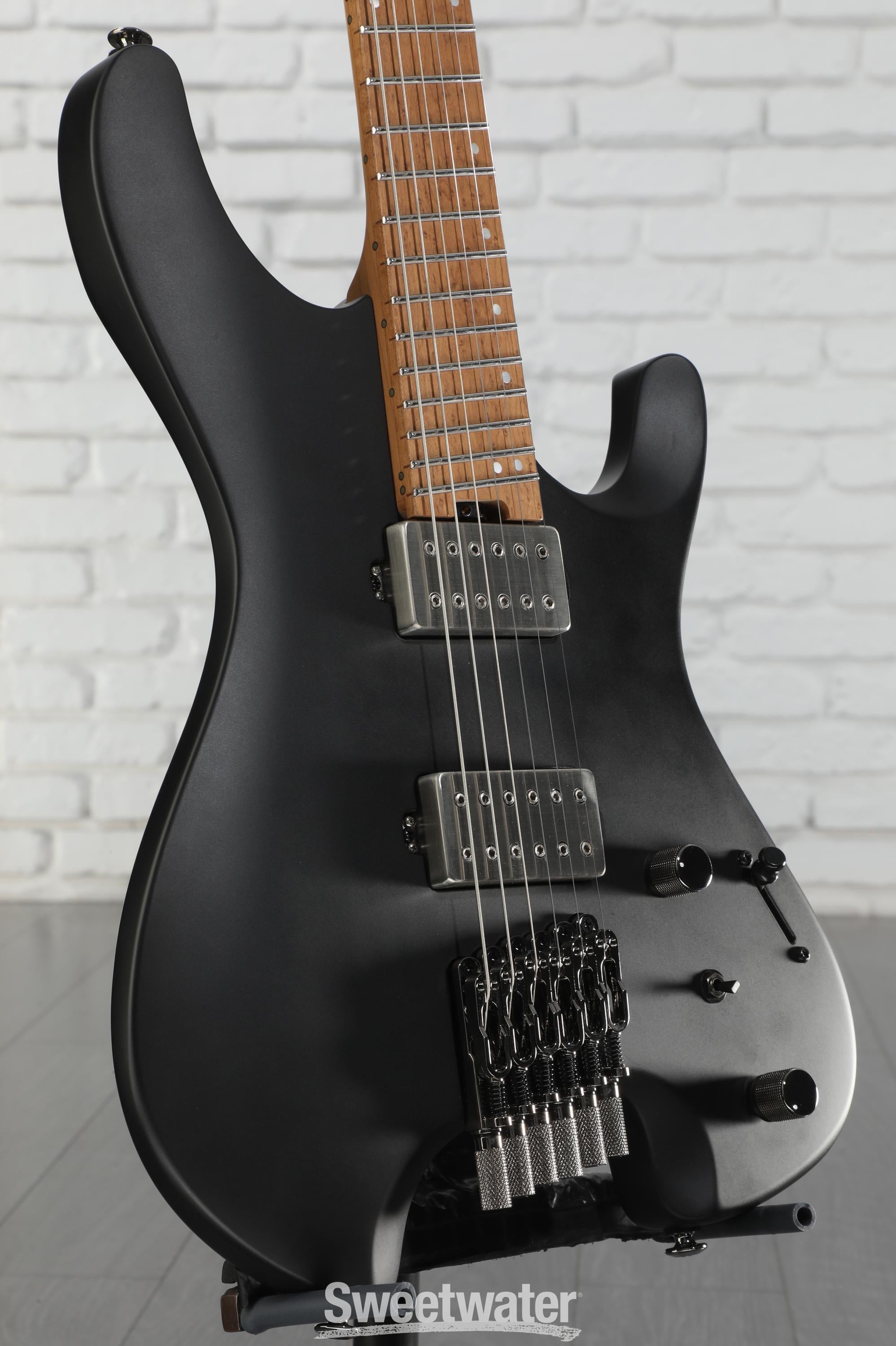 Q Standard Series QX52 Black Flat ヘッドレス Ibanez QX52 Electric Guitar - Flat Black | Sweetwater