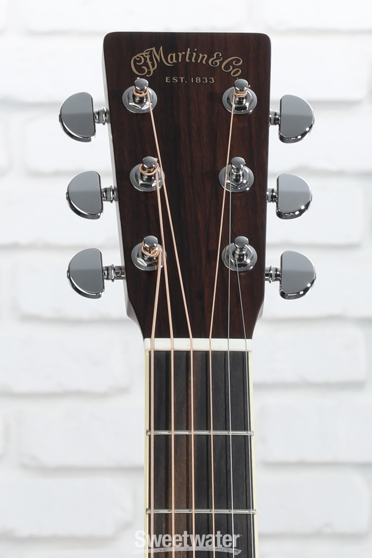 Martin HD-35 Acoustic Guitar - Natural (2024) | Sweetwater