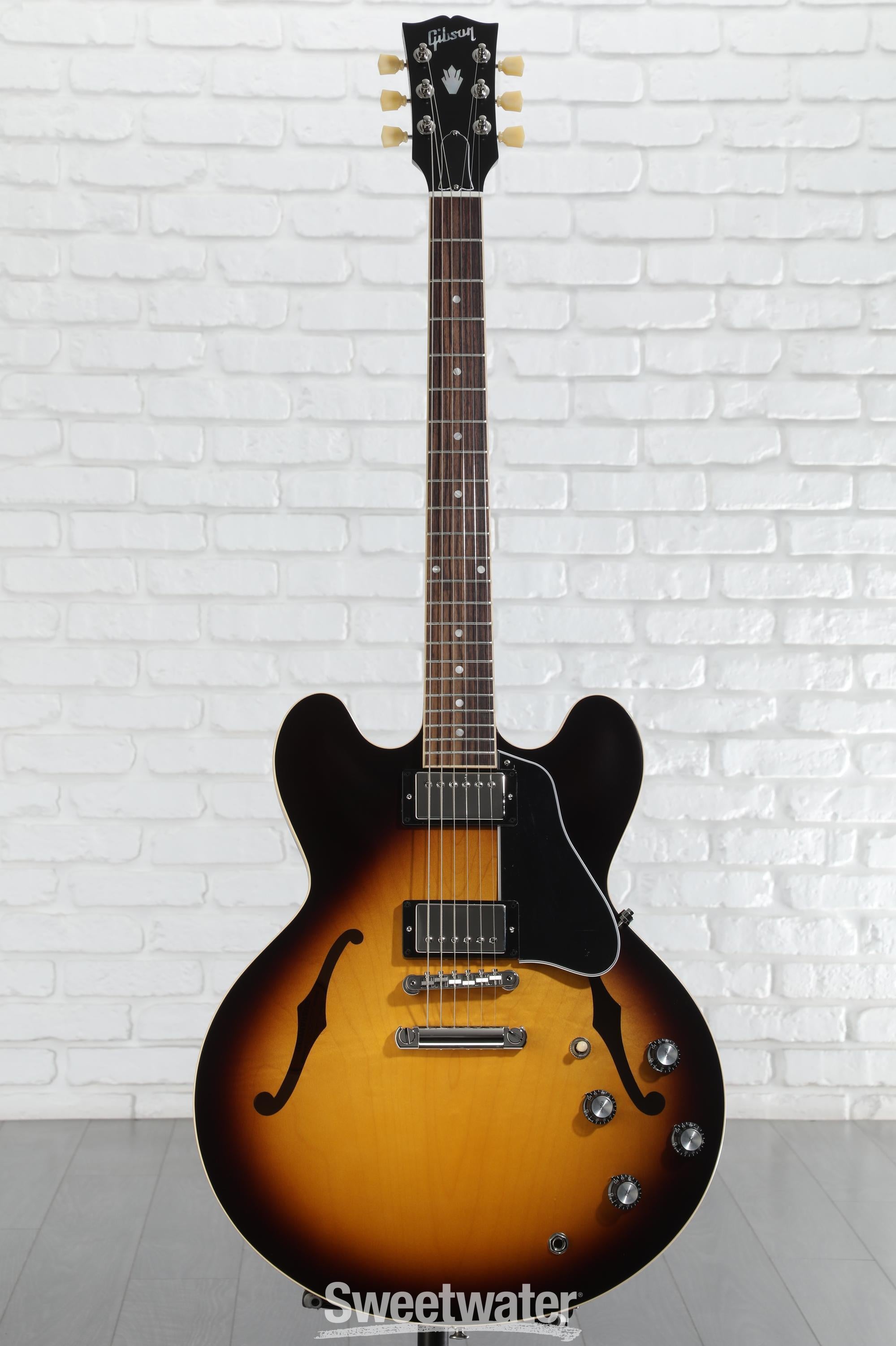 ギター Gibson ES-335 satin vintage burst Gibson ES-335, Satin Vintage Burst