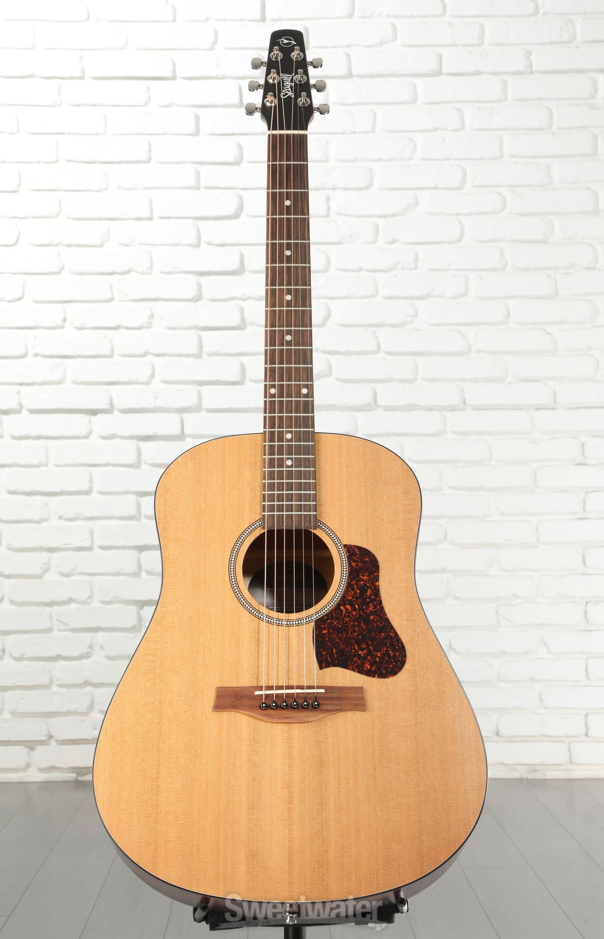 Seagull Guitars S6 Cedar Original Acoustic Guitar - Natural