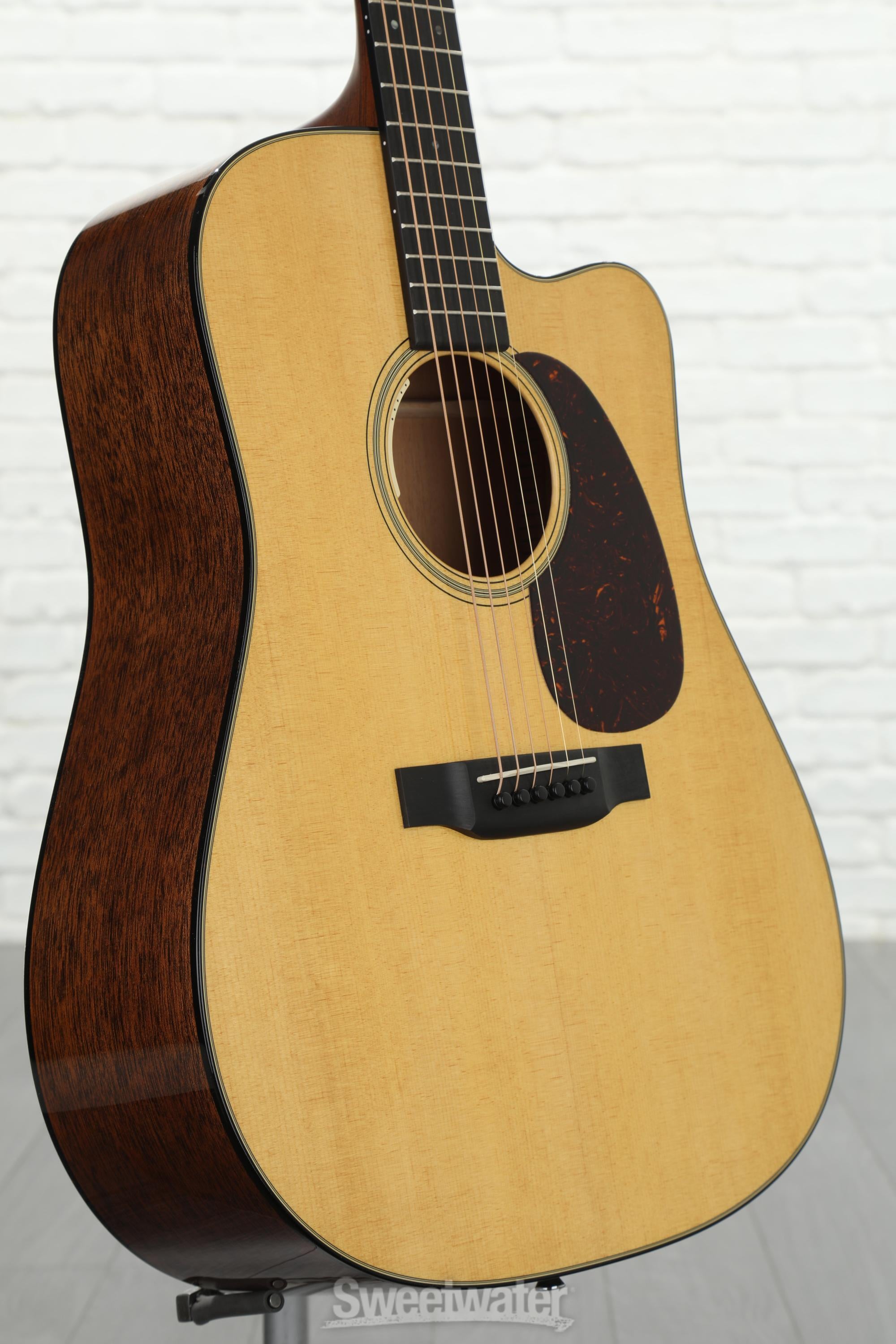 Martin DC-18E - Natural with LR Baggs Anthem Electronics