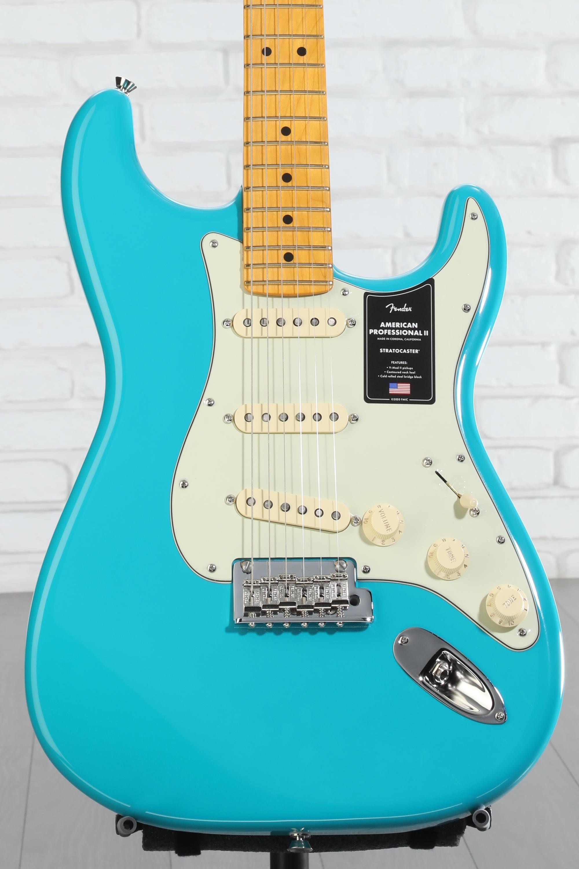 レア仕様Fender USA American Professional II Fender American Professional II Stratocaster Electric Guitar
