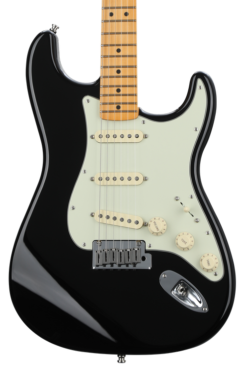 Fender the edge deals stratocaster