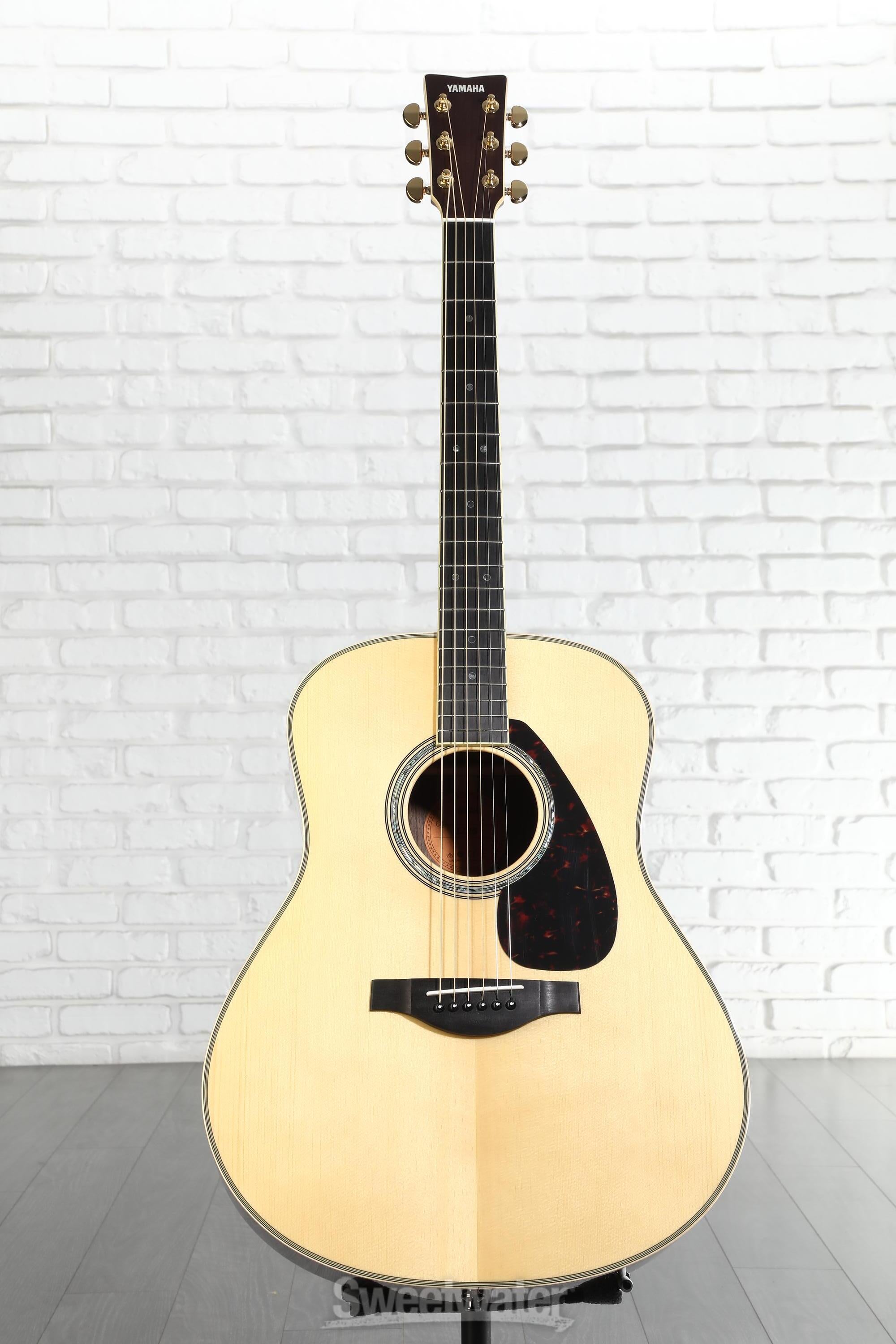 Yamaha LL16 ARE Original Jumbo Acoustic-electric Guitar - Natural