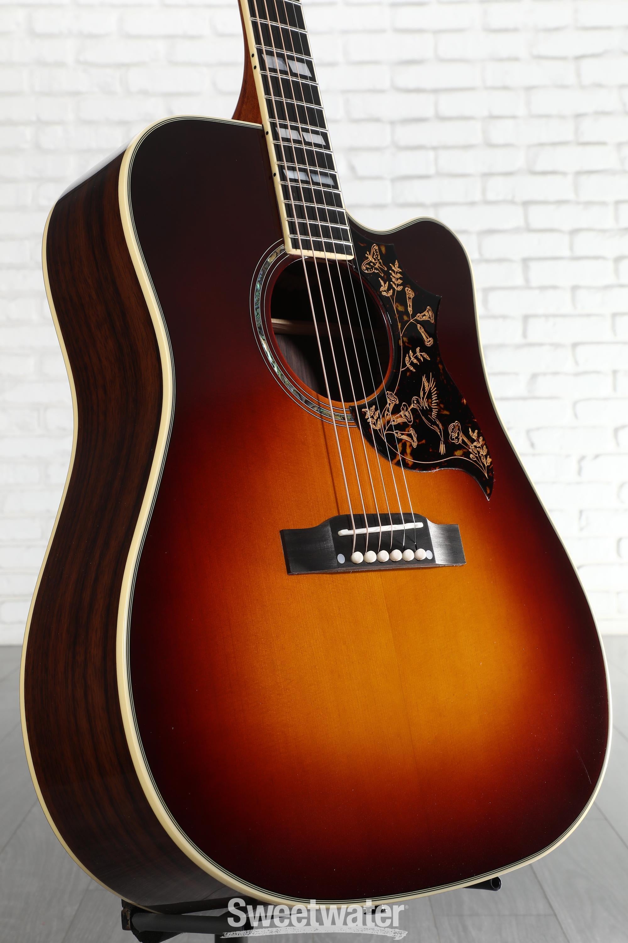 Photo of Epiphone Hummingbird Deluxe EC Acoustic-electric Guitar - Autumn Burst