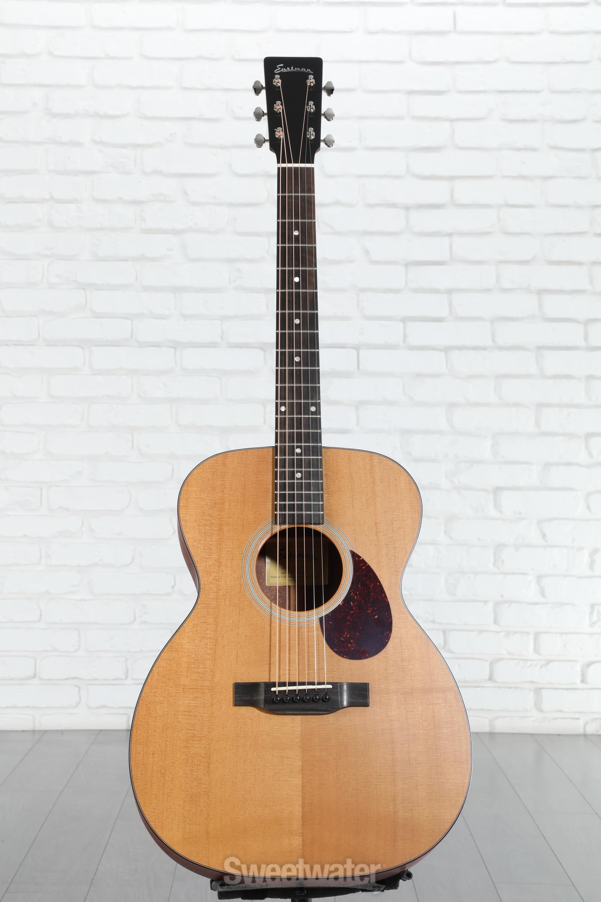 Eastman Guitars E1OM Orchestra Model Acoustic Guitar