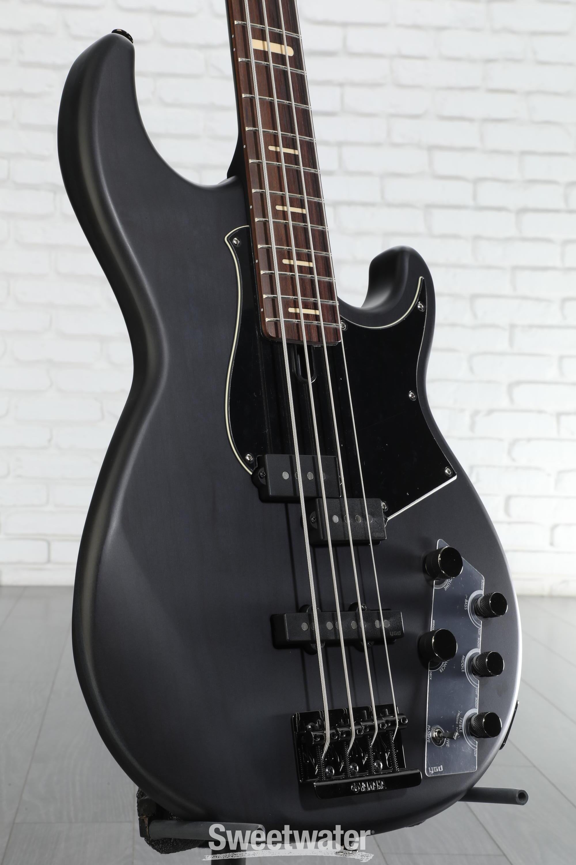 Yamaha BB734A 4-string Bass Guitar - Translucent Matte Black
