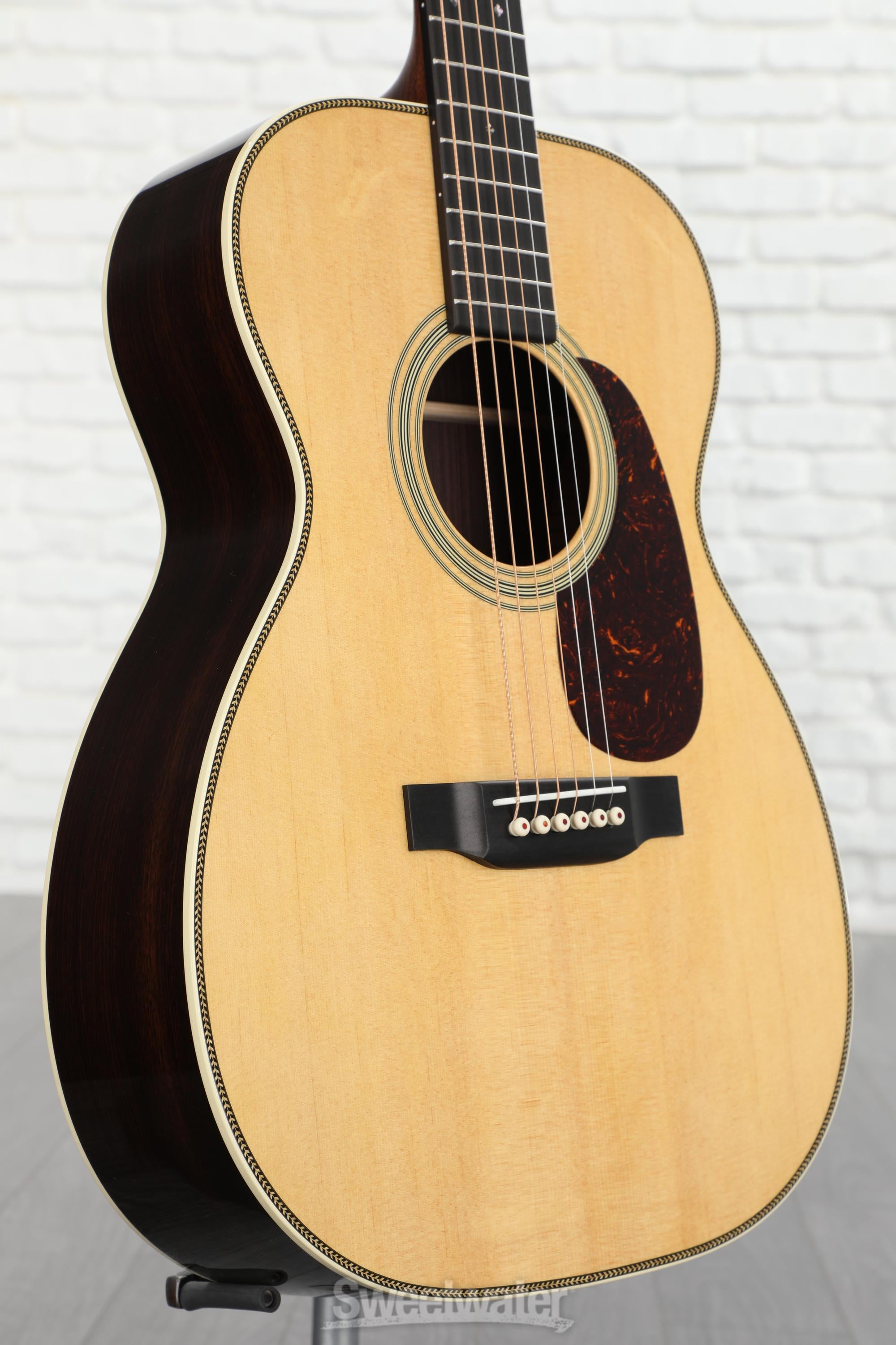 Martin 00-28 Acoustic Guitar - Natural | Sweetwater